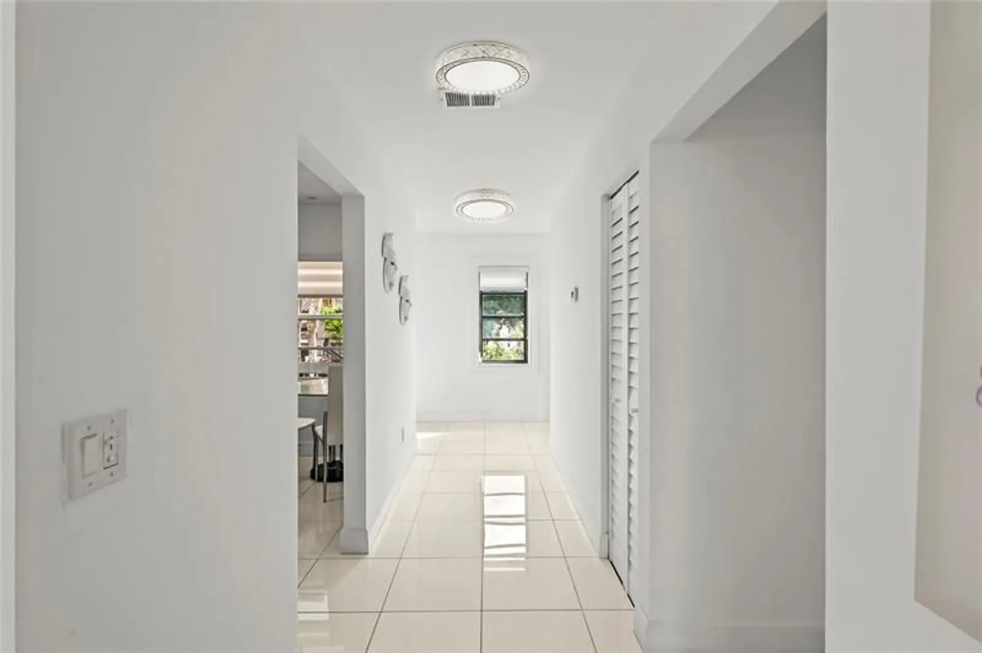 Property Slideshow image 9 of 26 | 21649 juego cir apt 4e, Boca Raton, FL, 33433