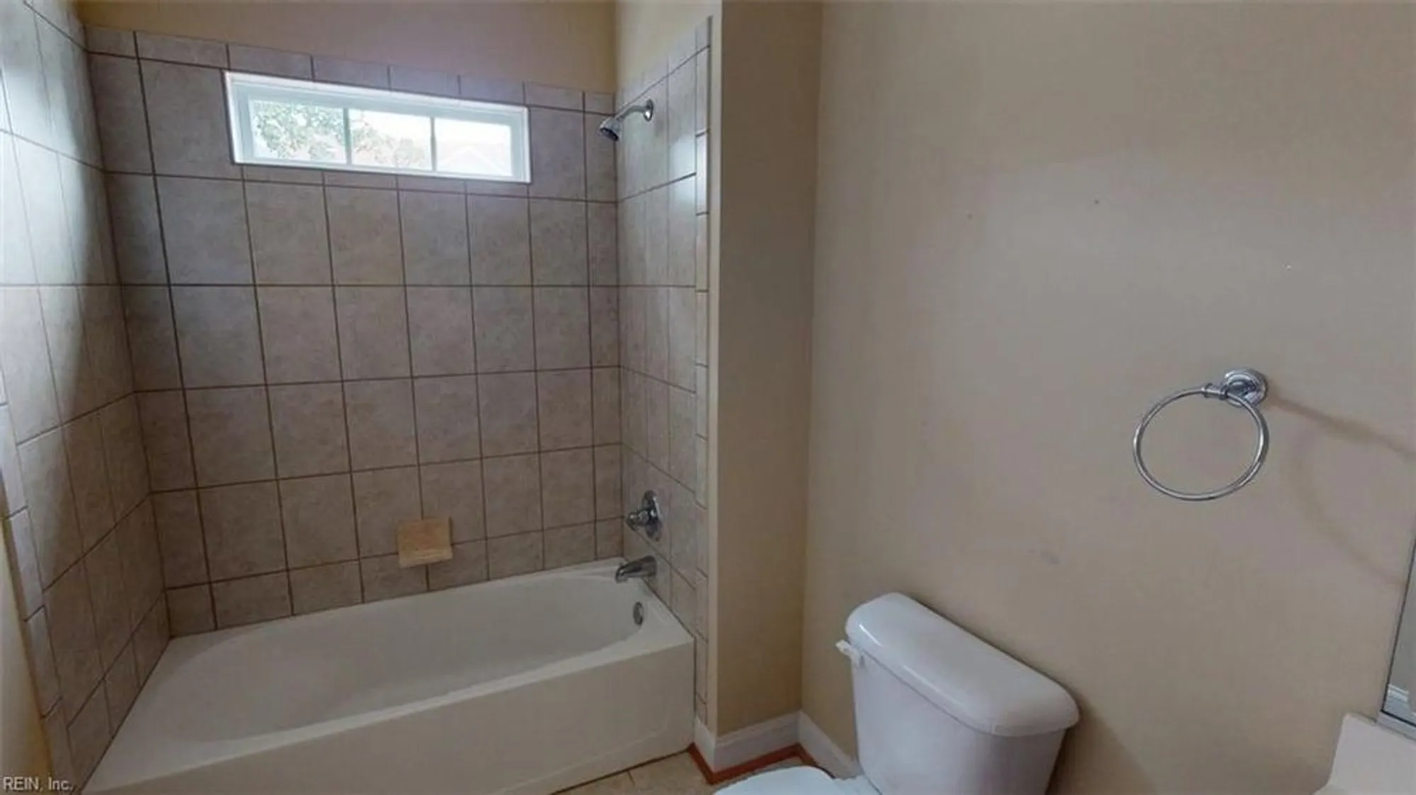 Property Slideshow image 20 of 50 | 1441 carrolton way # 165, Chesapeake, VA, 23320