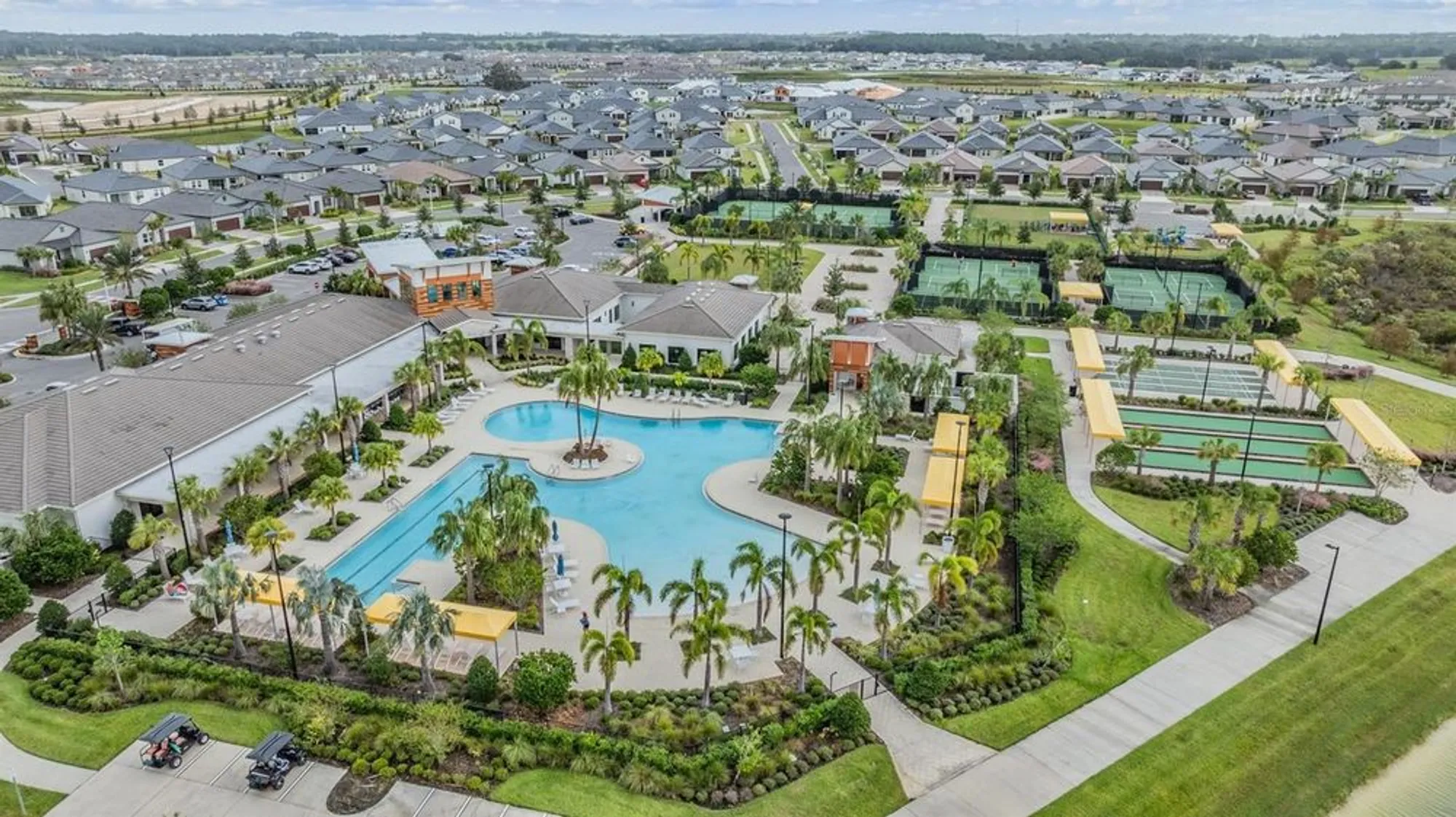 Property Slideshow image 43 of 86 | 31617 cannon rush dr, San Antonio, FL, 33576