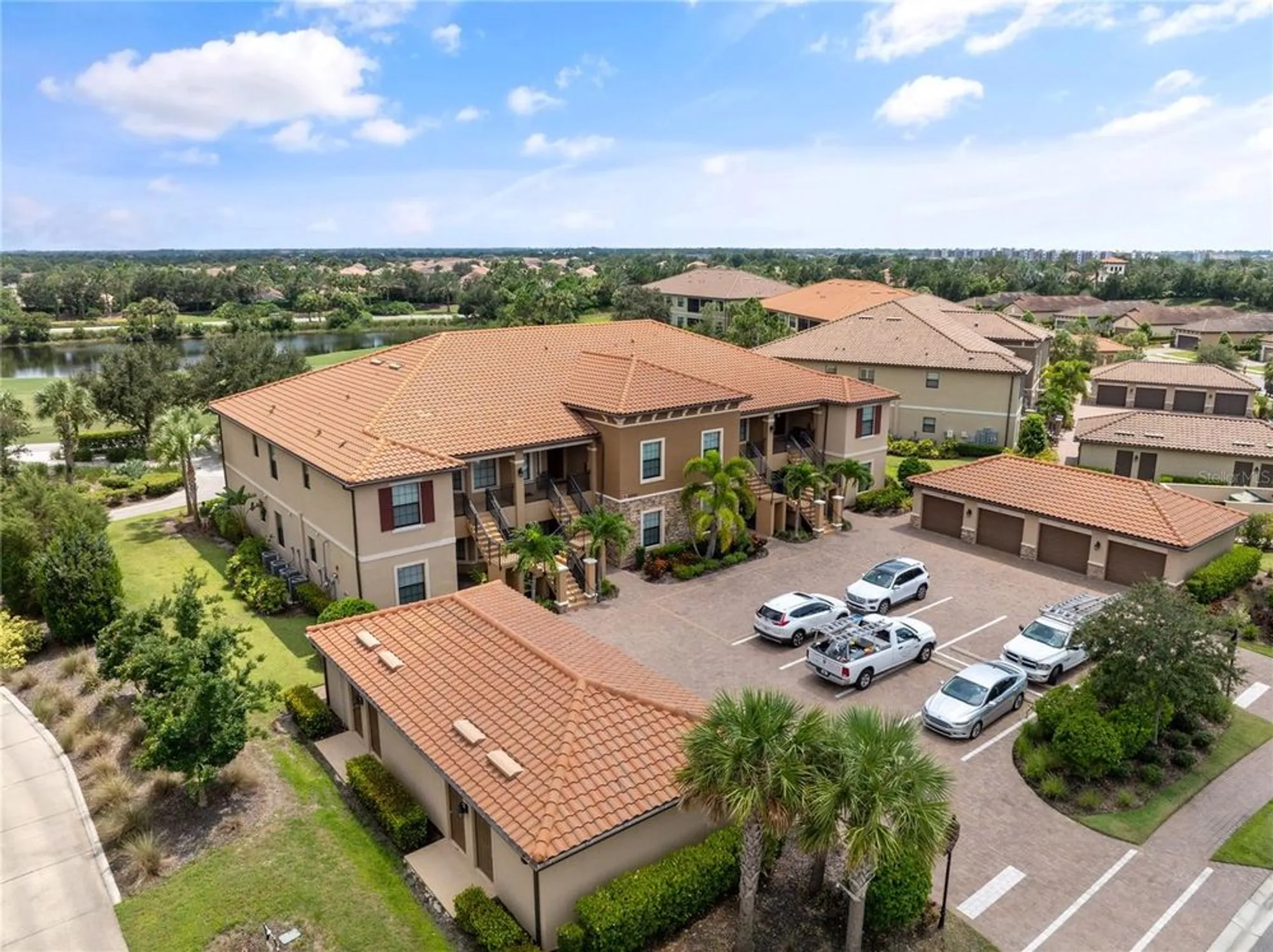 Property Slideshow image 2 of 72 | 12710 sorrento way 101, Bradenton, FL, 34211