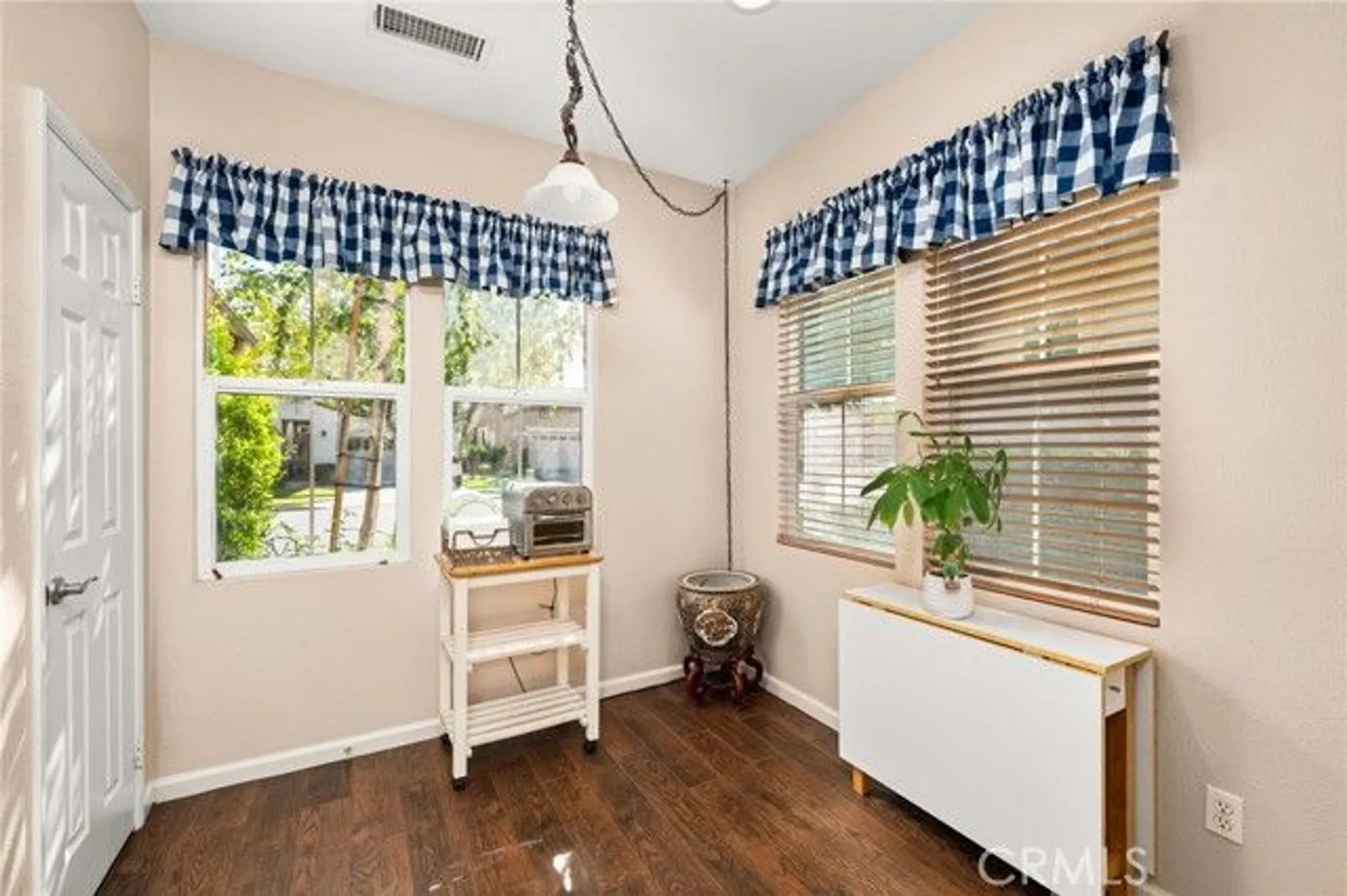 Property Slideshow image 2 of 23 | 24619 hatton ln, Corona, CA, 92883