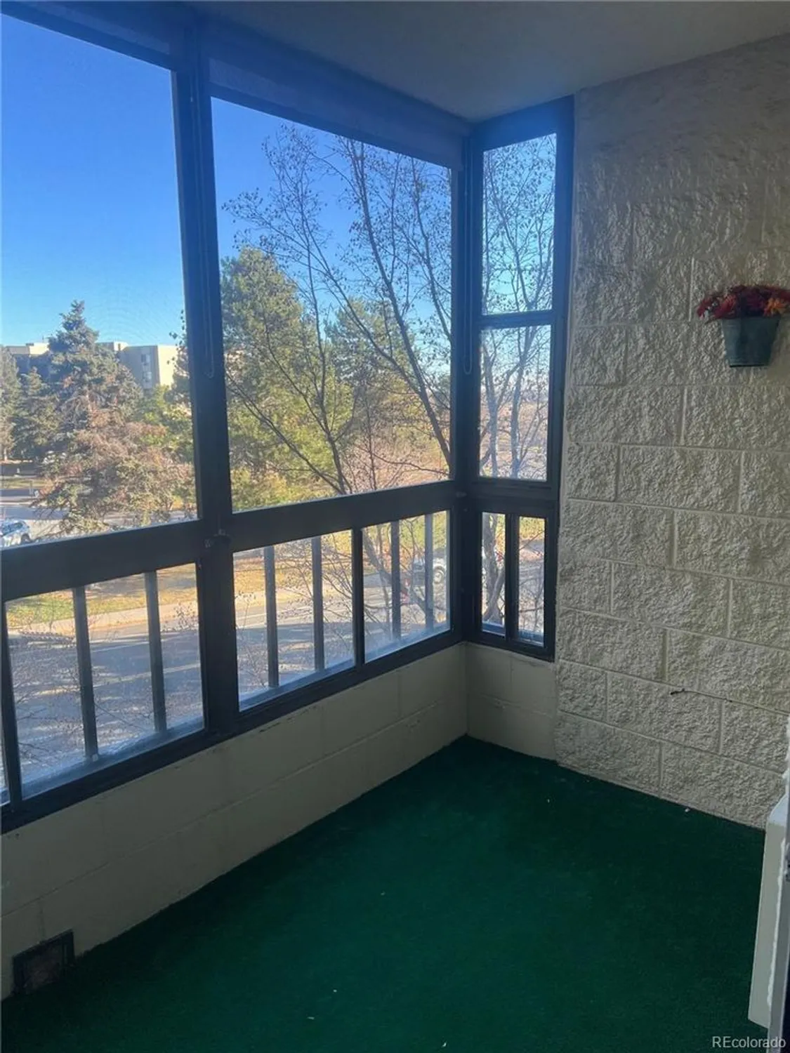 Property Slideshow image 19 of 19 | 13992 e marina dr 303, Aurora, CO, 80014