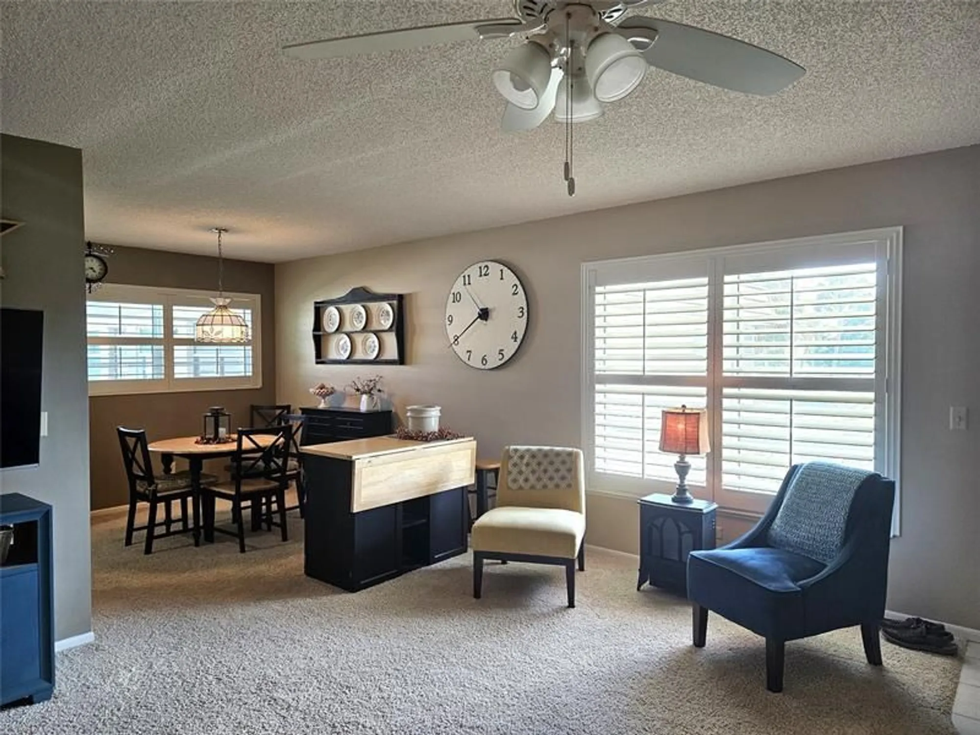 Property Slideshow image 5 of 35 | 15 vista gardens trl apt 206, Vero Beach, FL, 32962