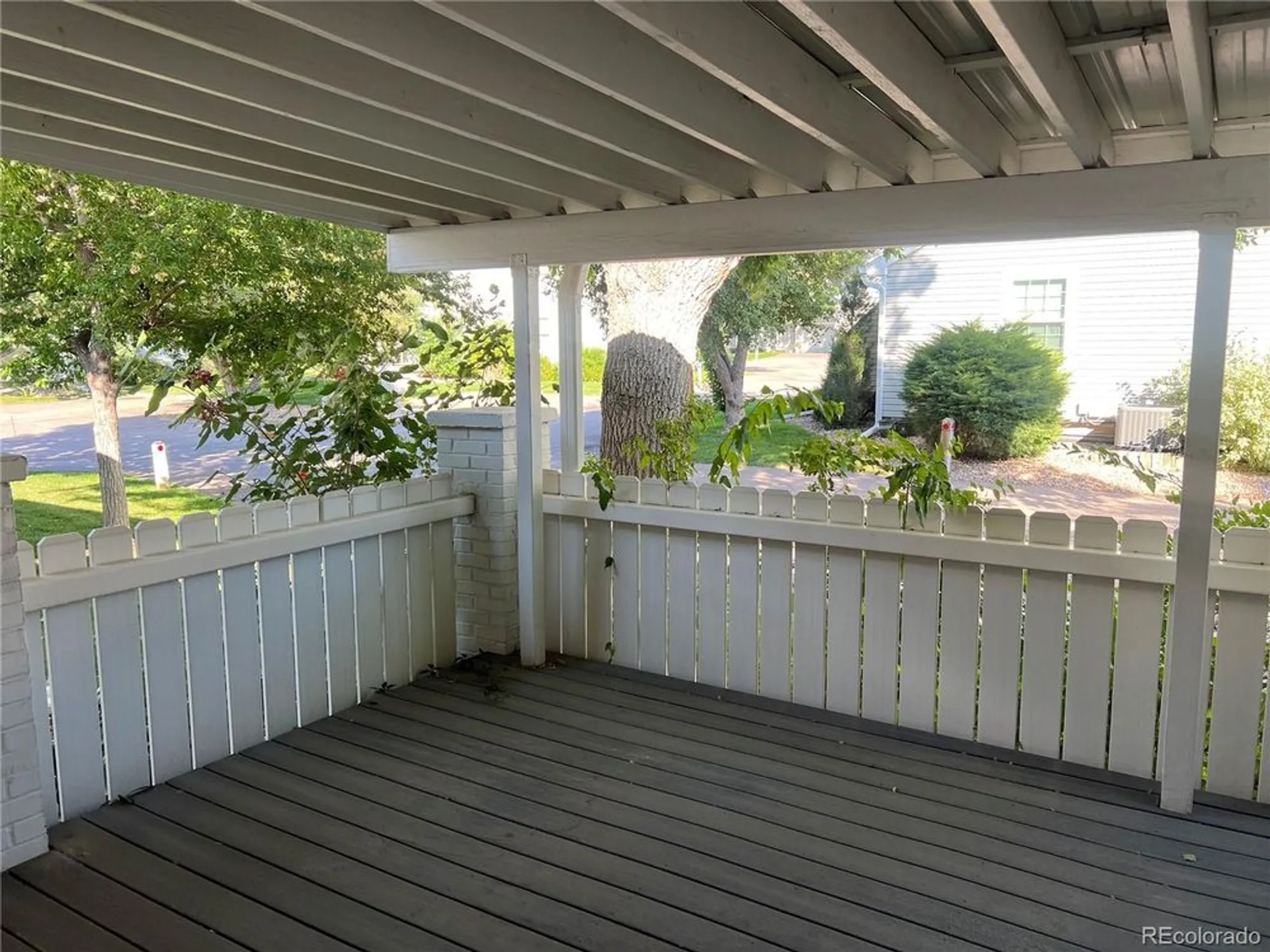 Property Slideshow image 23 of 25 | 2808 s heather gardens way b, Aurora, CO, 80014