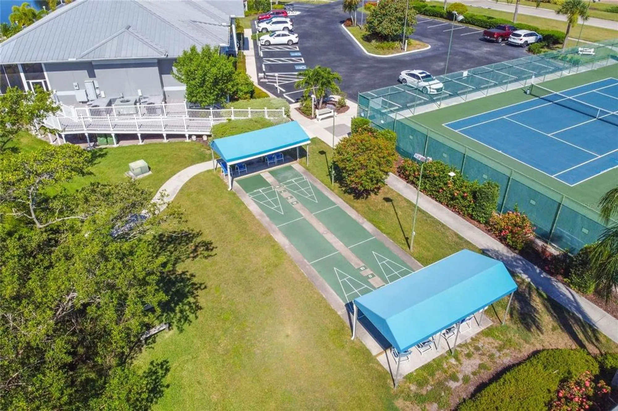 Property Slideshow image 45 of 51 | 803 audubon dr # 803, Bradenton, FL, 34209