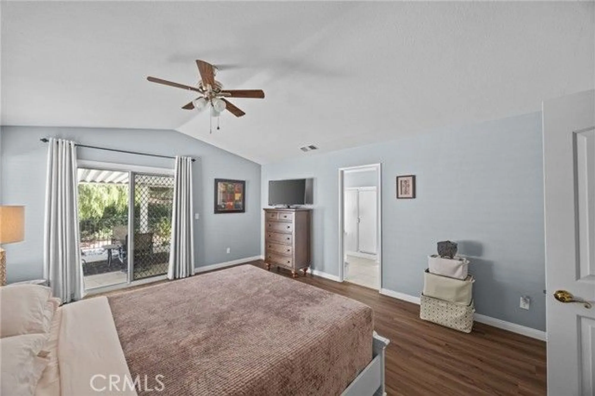 Property Slideshow image 17 of 44 | 40430 via francisco, Murrieta, CA, 92562