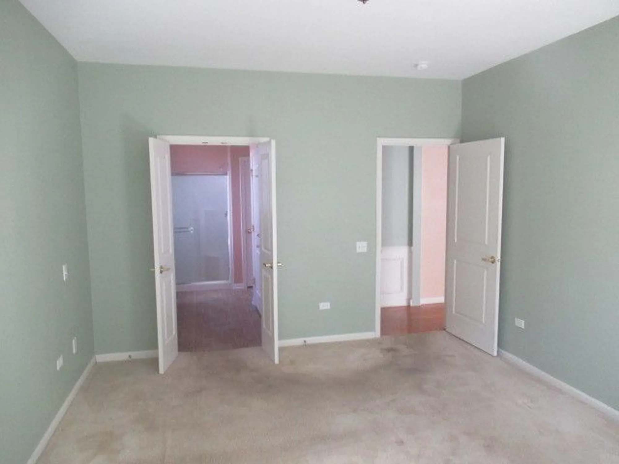 Property Slideshow image 16 of 24 | 12334 daphne dr, Huntley, IL, 60142