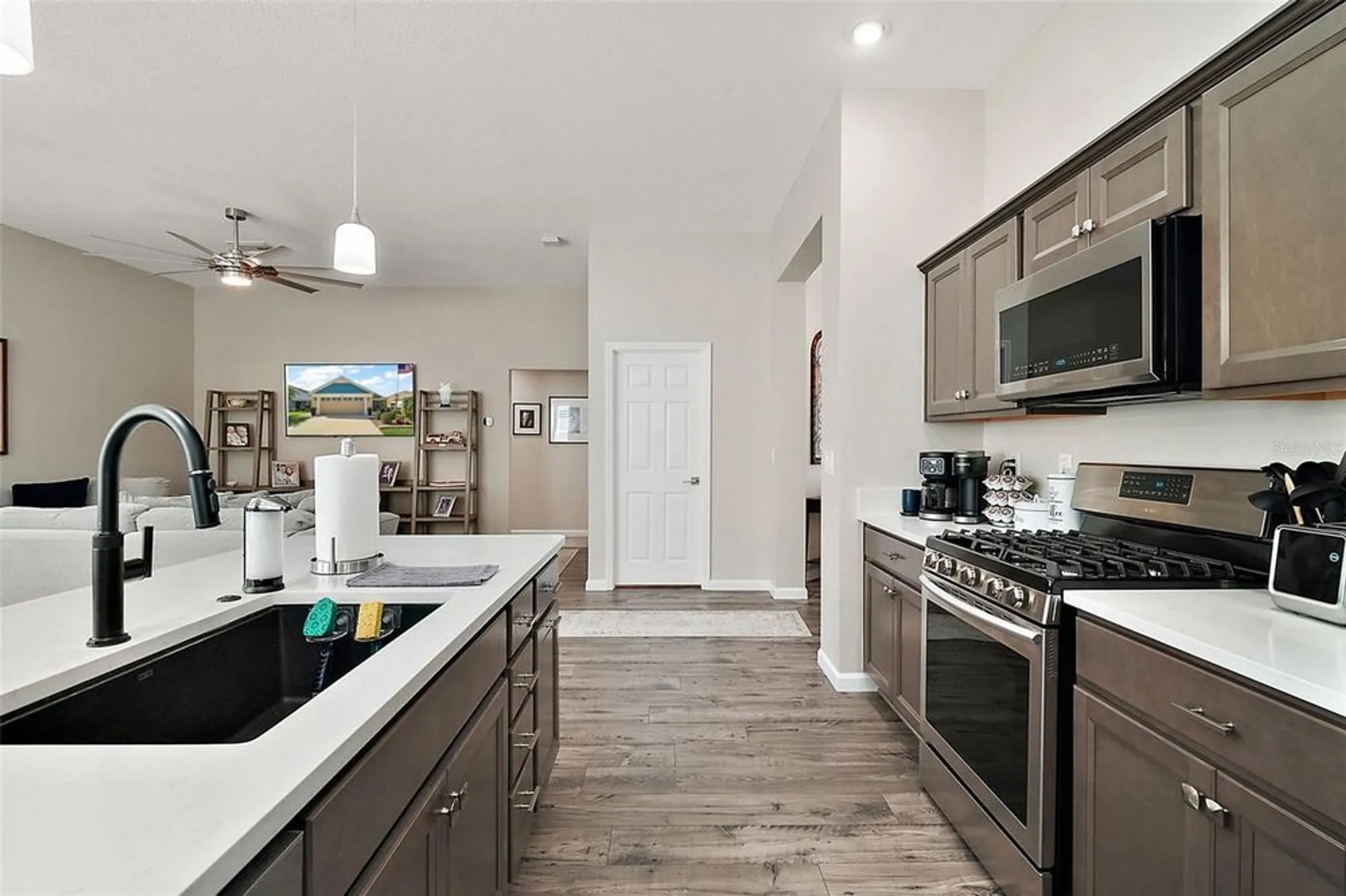 Property Slideshow image 11 of 46 | 1818 trimarche ter, The Villages, FL, 32163