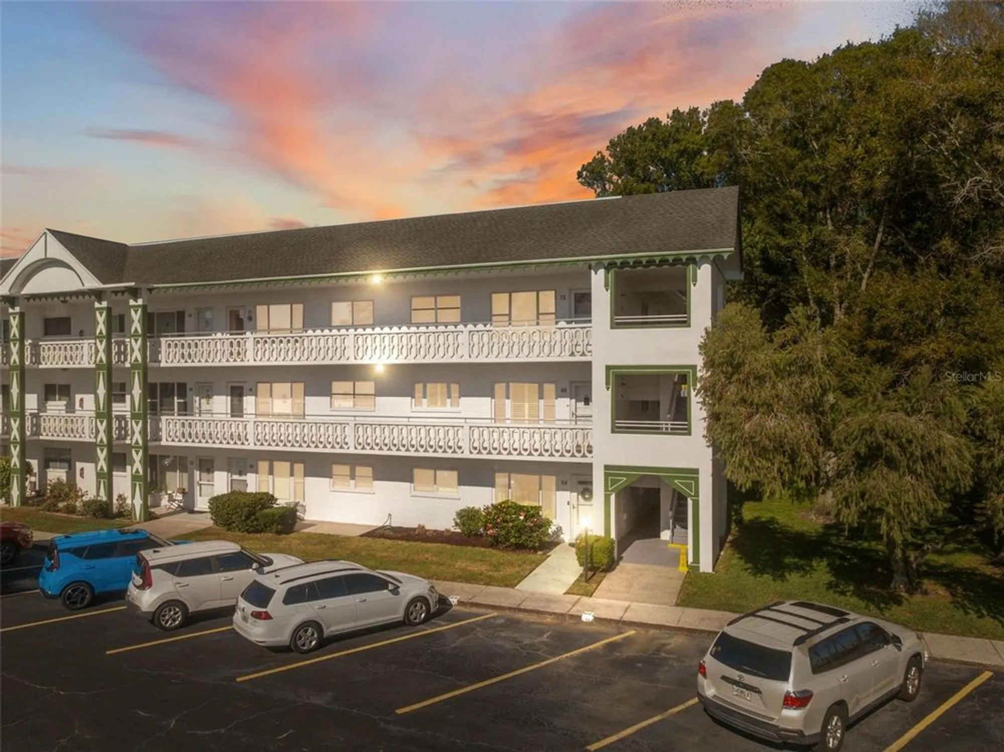 Property Slideshow image 1 of 40 | 2468 florentine way apt 48, Clearwater, FL, 33763
