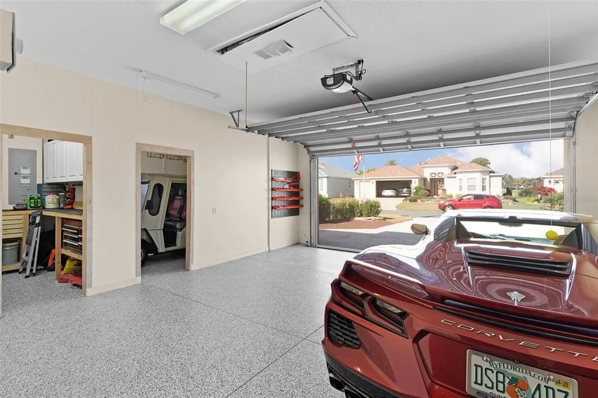 Property Slideshow image 32 of 48 | 578 inner cir, The Villages, FL, 32162