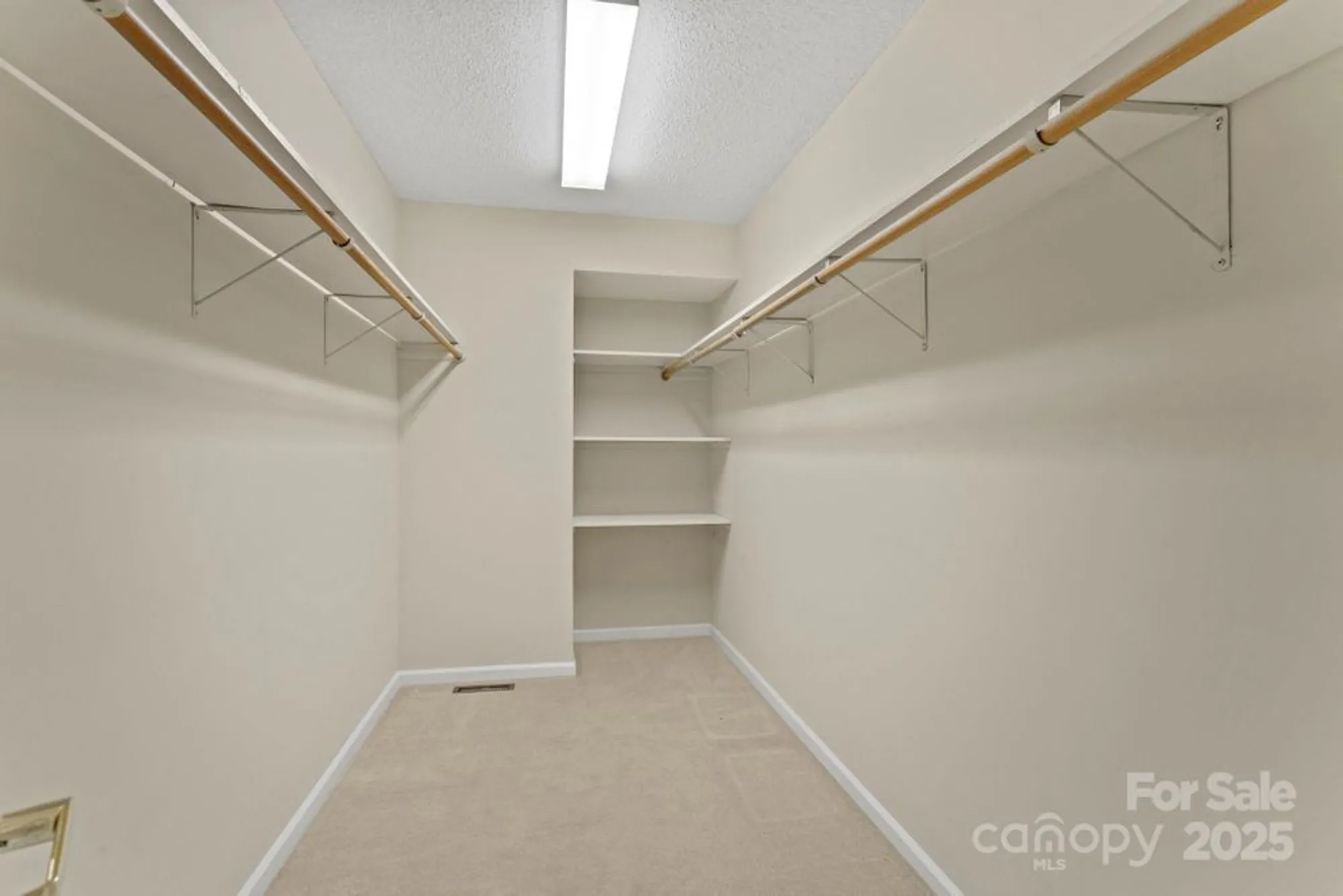 Property Slideshow image 20 of 33 | 111 broadmoor dr 19, Flat Rock, NC, 28731