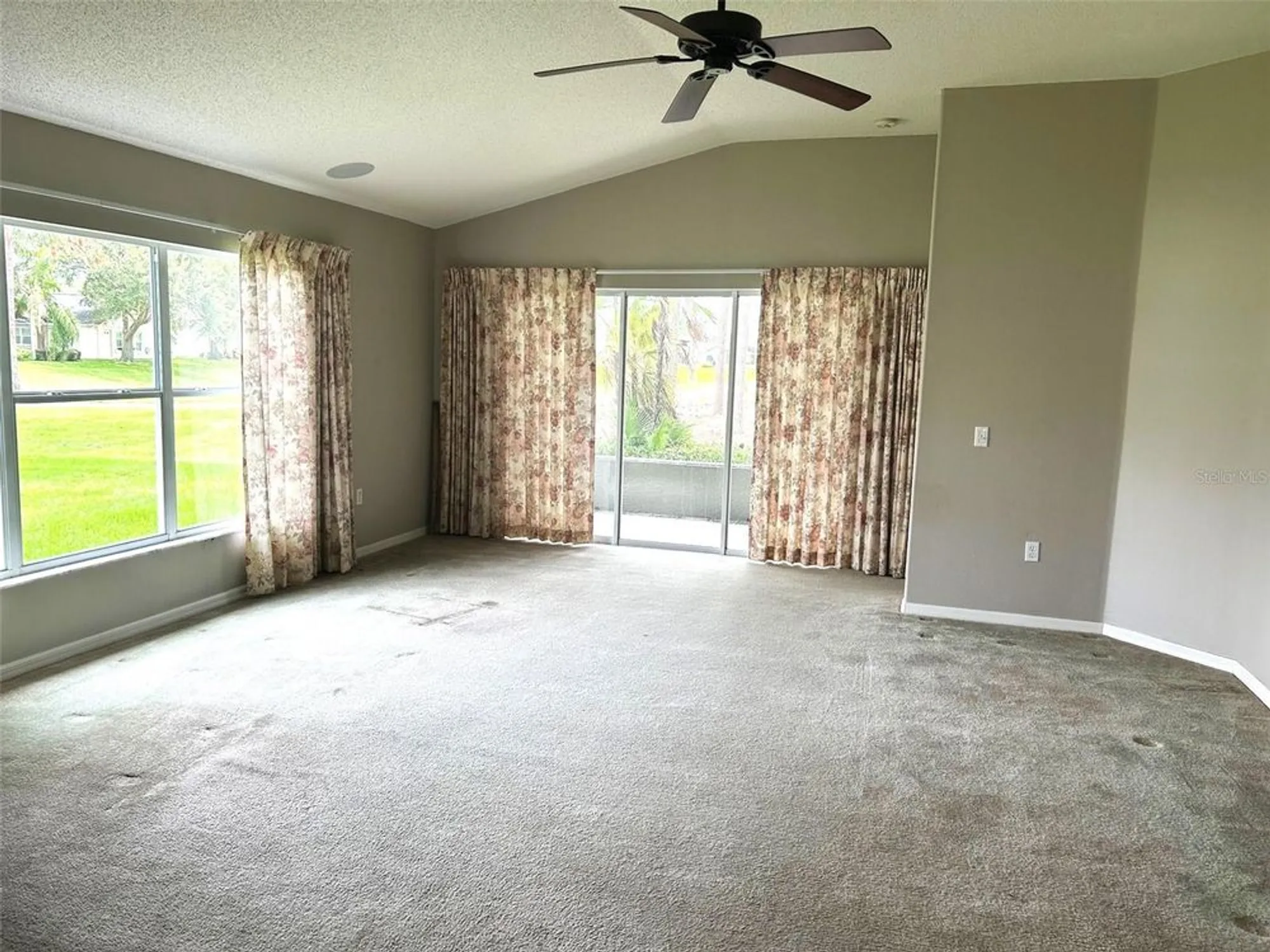 Property Slideshow image 6 of 40 | 11904 aranda ct, Hudson, FL, 34667