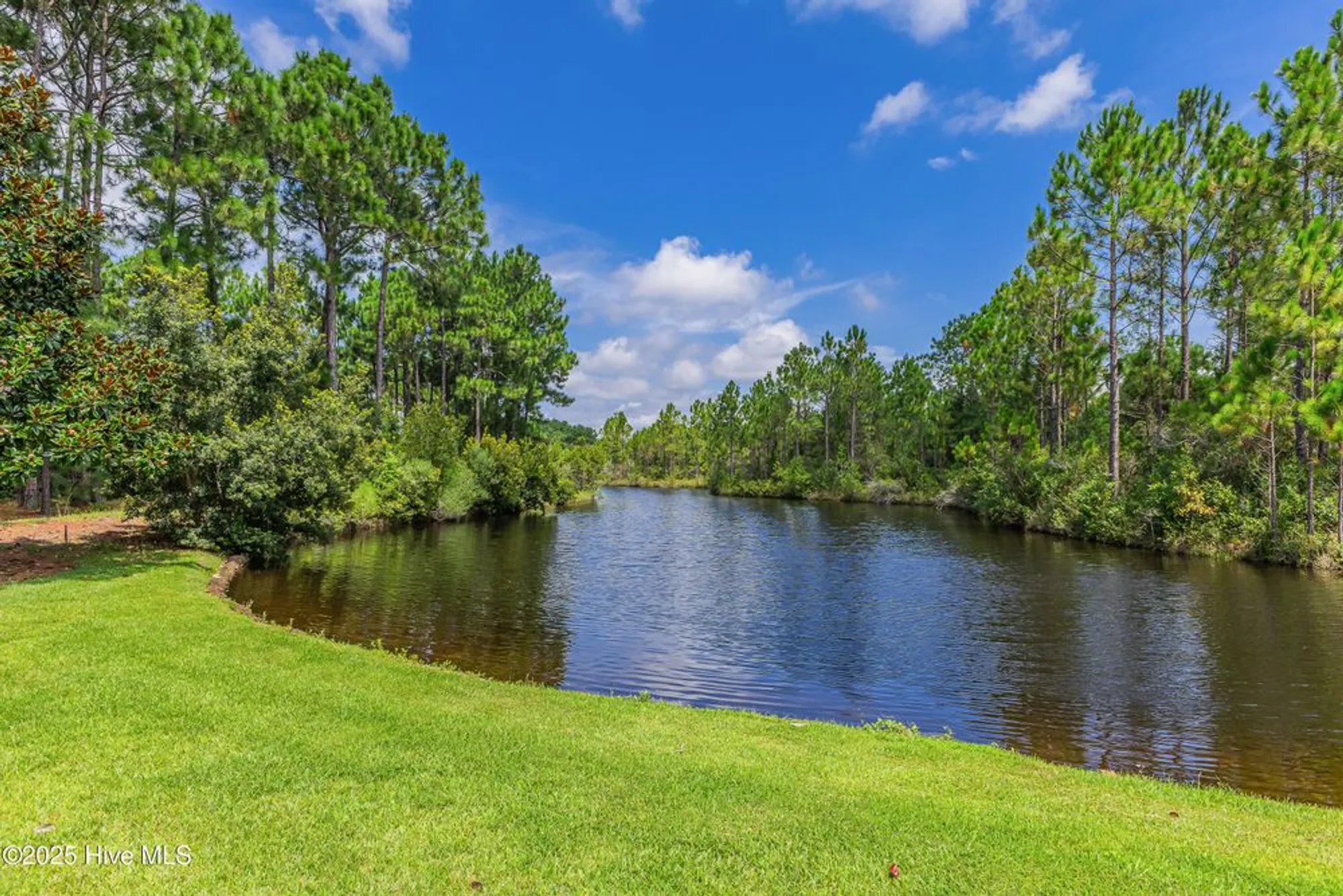 Property Slideshow image 7 of 86 | 3812 ridge crest dr, Southport, NC, 28461