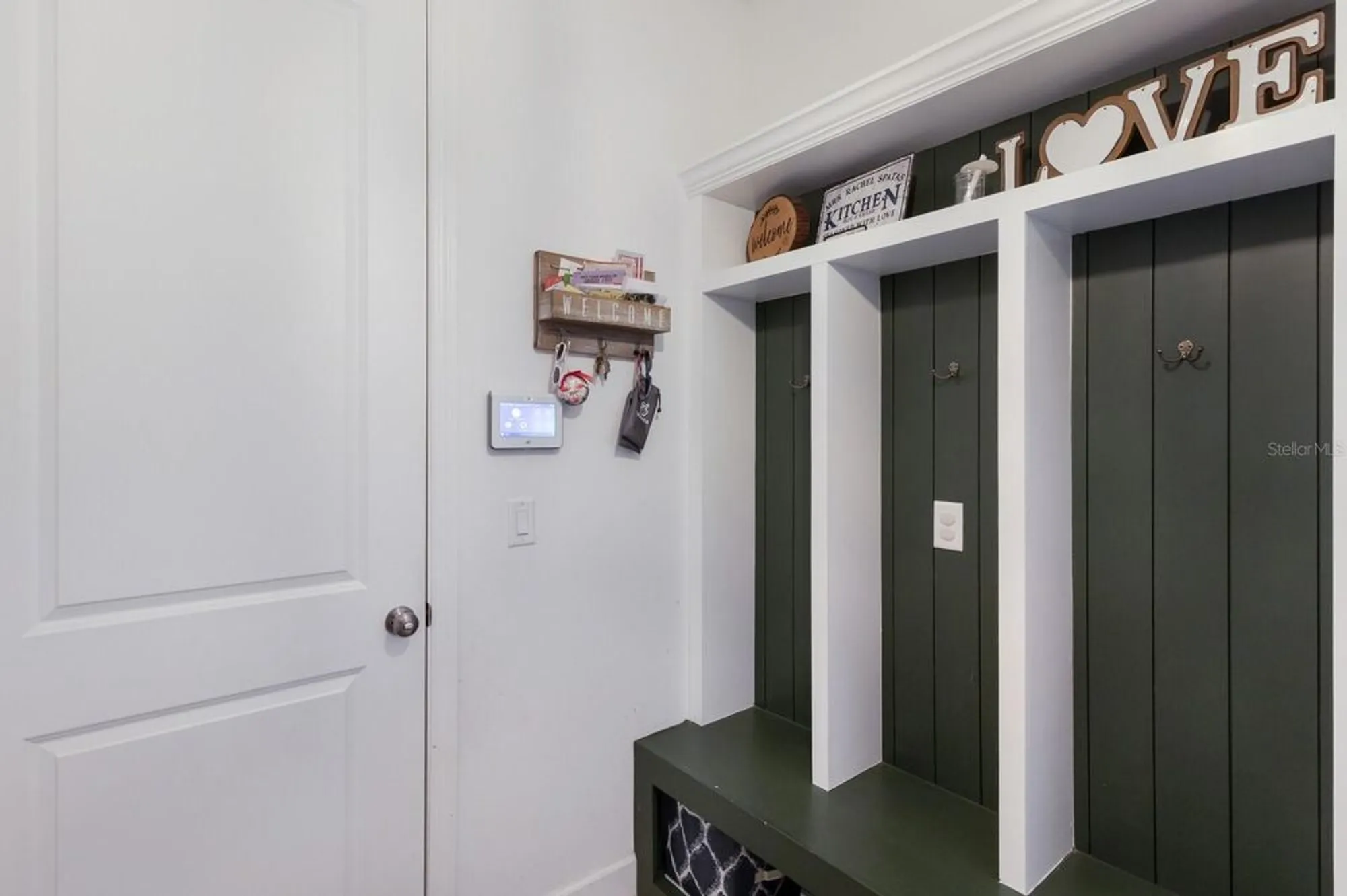 Property Slideshow image 6 of 42 | 4528 pond brook ct, Bradenton, FL, 34211