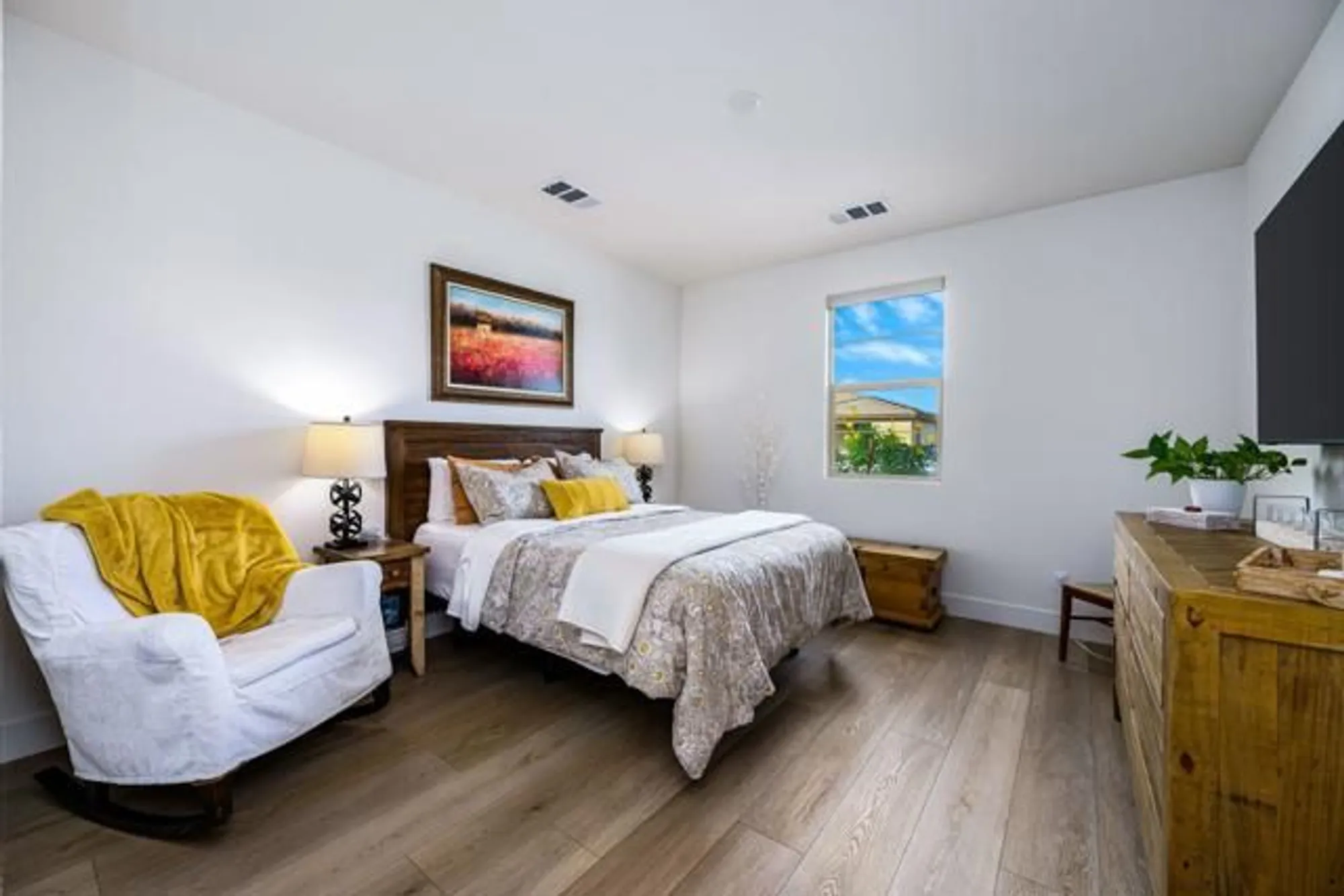 Property Slideshow image 15 of 53 | 82425 round valley dr, Indio, CA, 92201