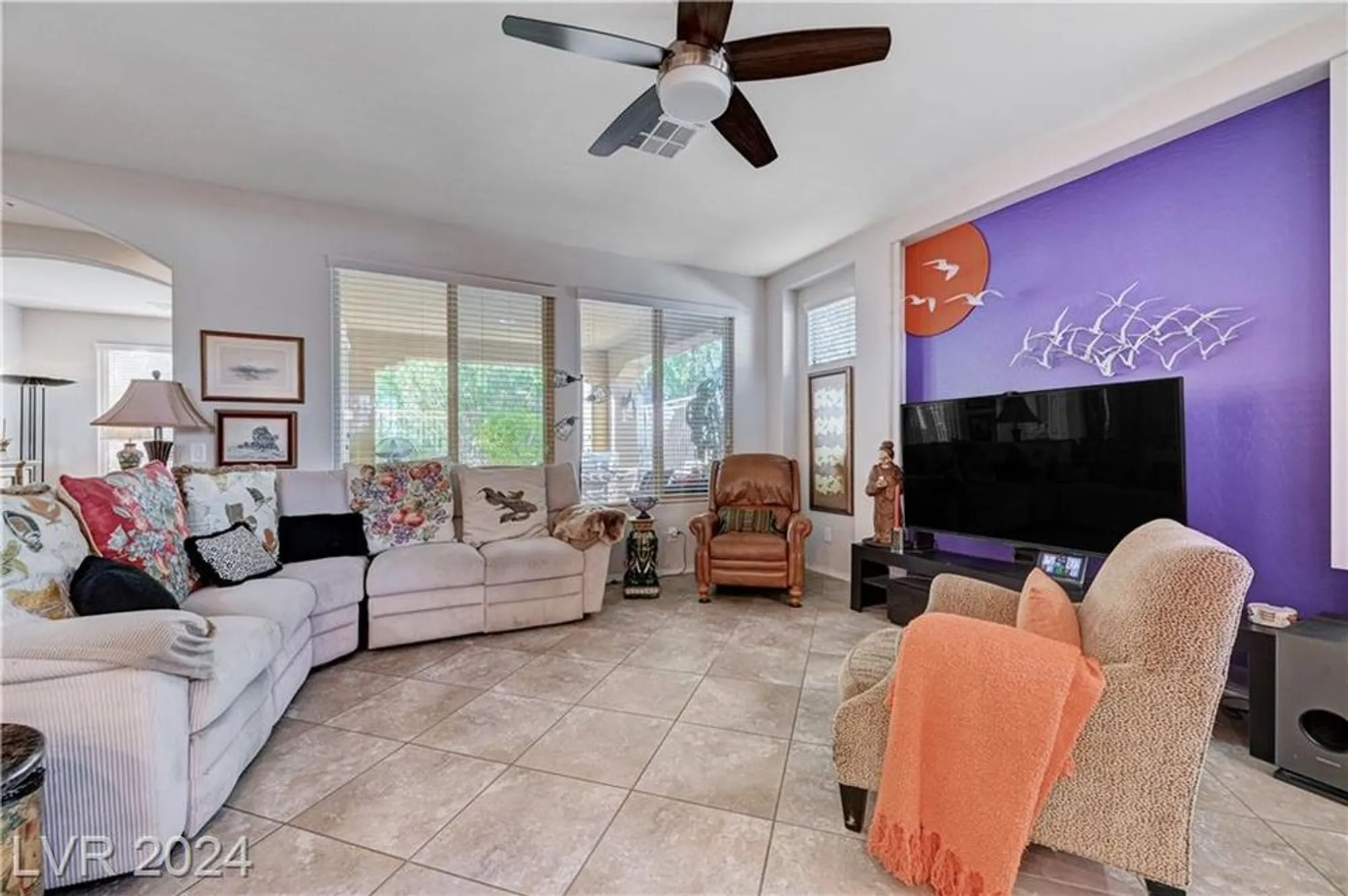 Property Slideshow image 13 of 86 | 5721 keystone crest st, North Las Vegas, NV, 89081