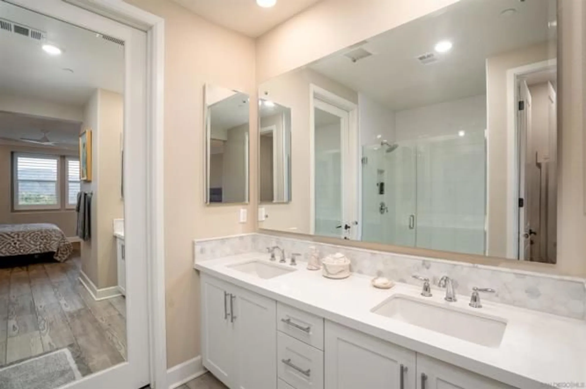 Property Slideshow image 20 of 41 | 16750 coyote bush dr 108, San Diego, CA, 92127
