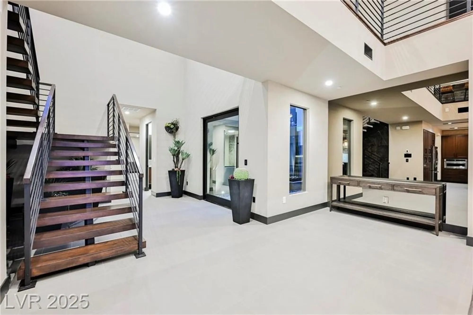 Property Slideshow image 22 of 93 | 20 falling canyon ct, Henderson, NV, 89011