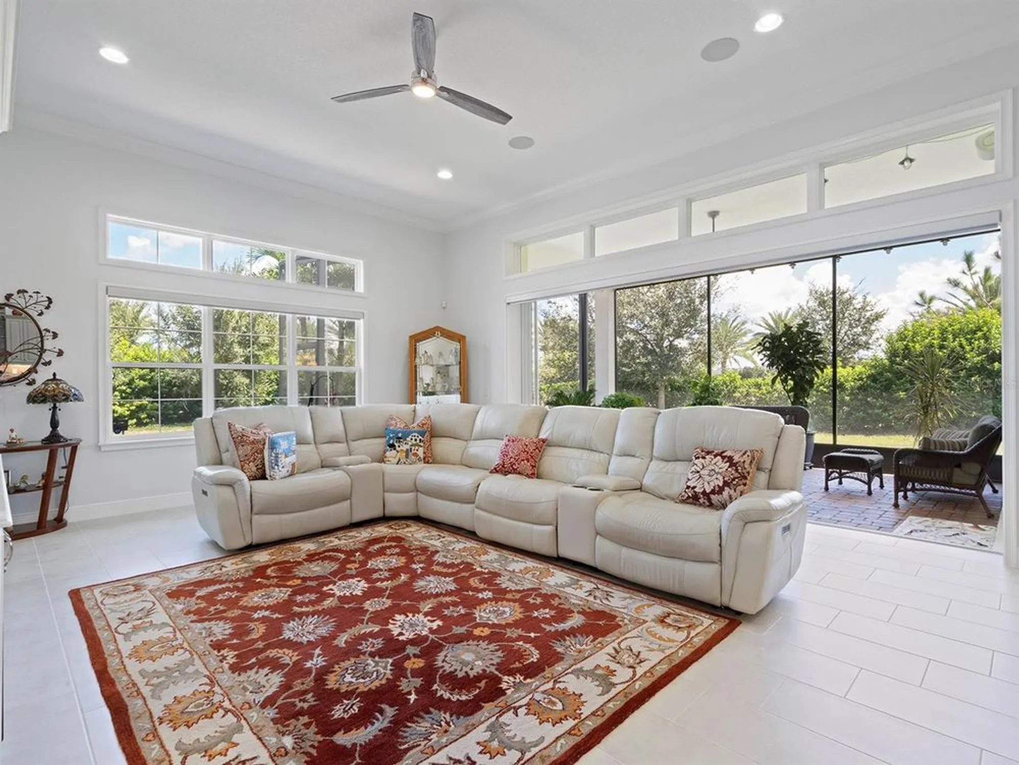 Property Slideshow image 24 of 78 | 2600 meadowedge loop, Saint Cloud, FL, 34772