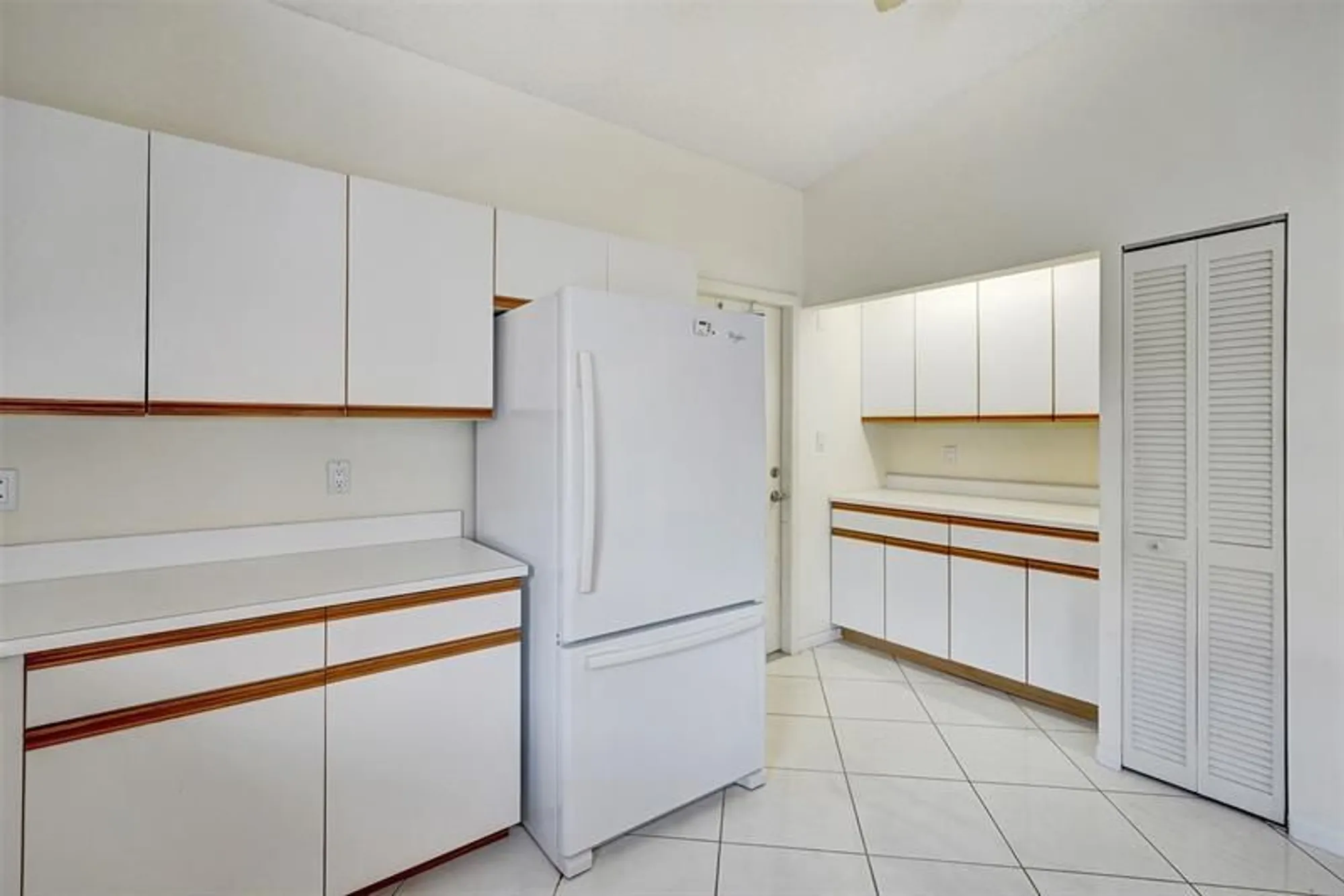 Property Slideshow image 20 of 33 | 8860 boatswain dr, Boynton Beach, FL, 33436