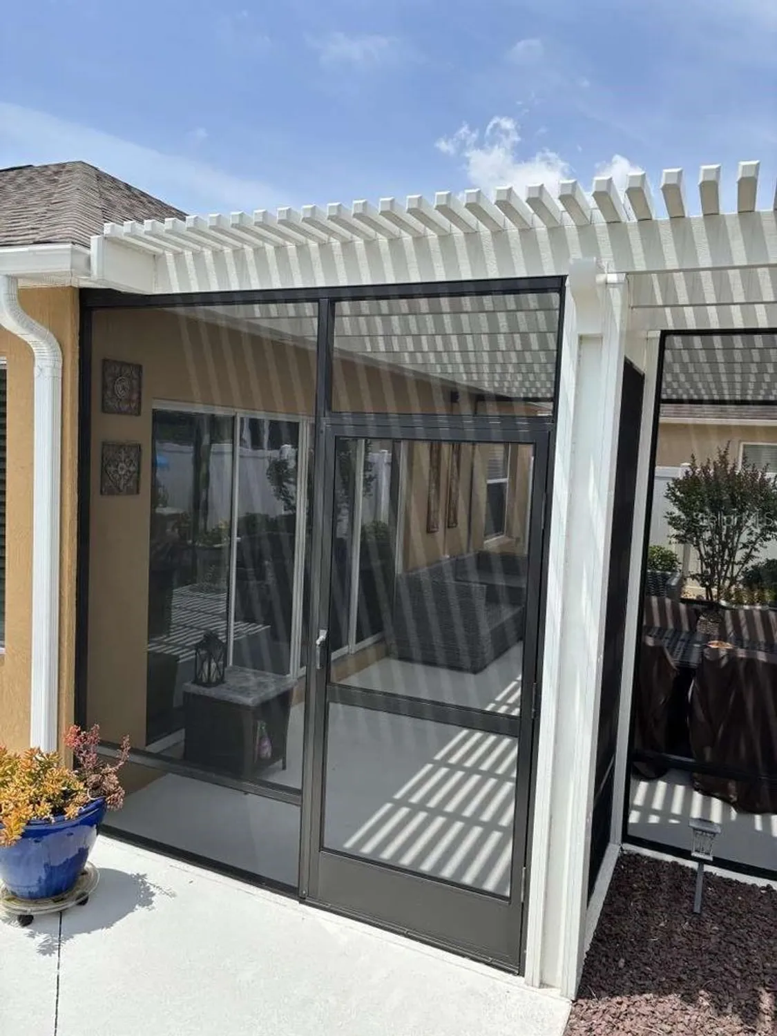 Property Slideshow image 12 of 20 | 1067 carver ct, The Villages, FL, 32163