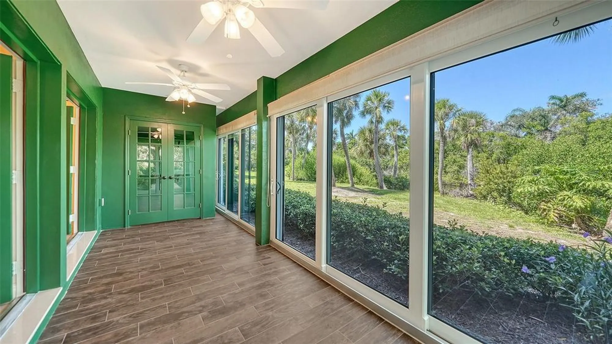 Property Slideshow image 45 of 91 | 225 hourglass way apt 103, Sarasota, FL, 34242