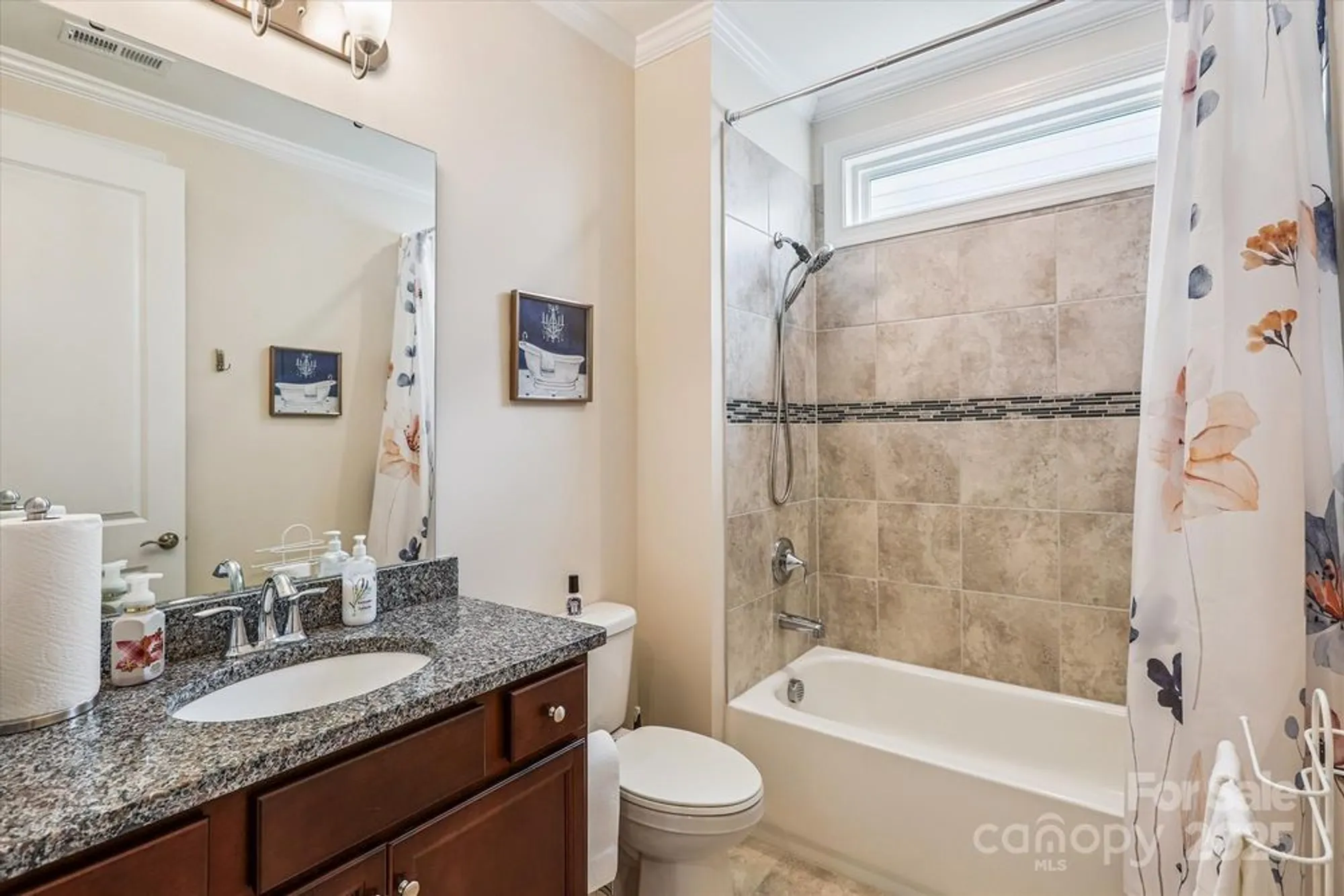 Property Slideshow image 6 of 36 | 10400 superb ln, Charlotte, NC, 28215