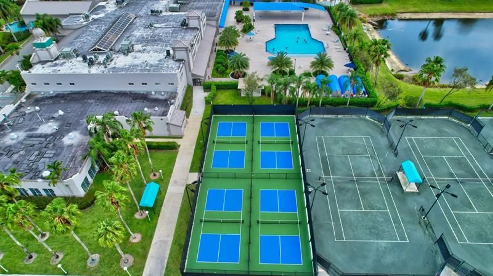 Property Slideshow image 63 of 73 | 7639 seafoam ct, Boynton Beach, FL, 33437