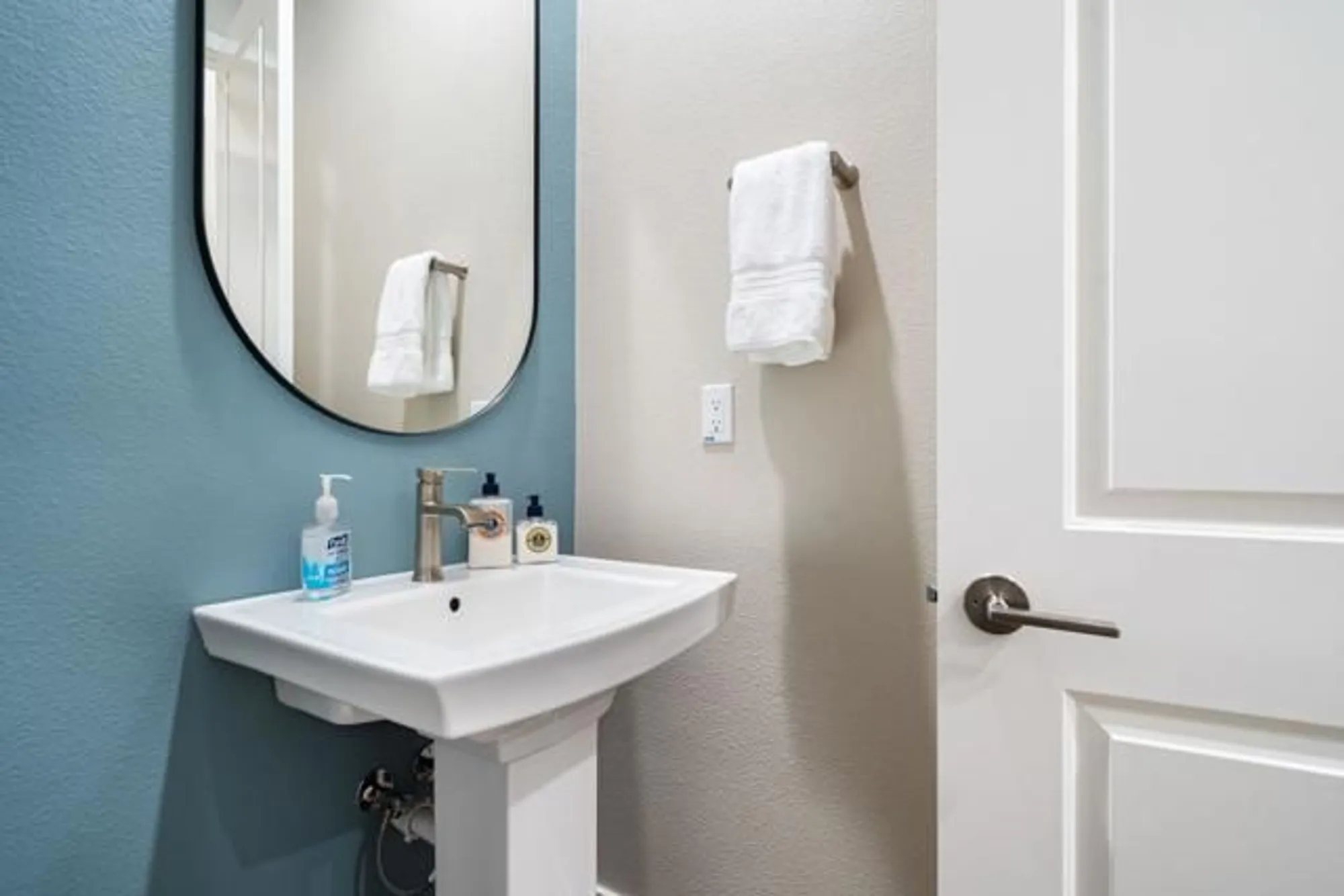 Property Slideshow image 26 of 57 | 82375 crane dr, Indio, CA, 92201