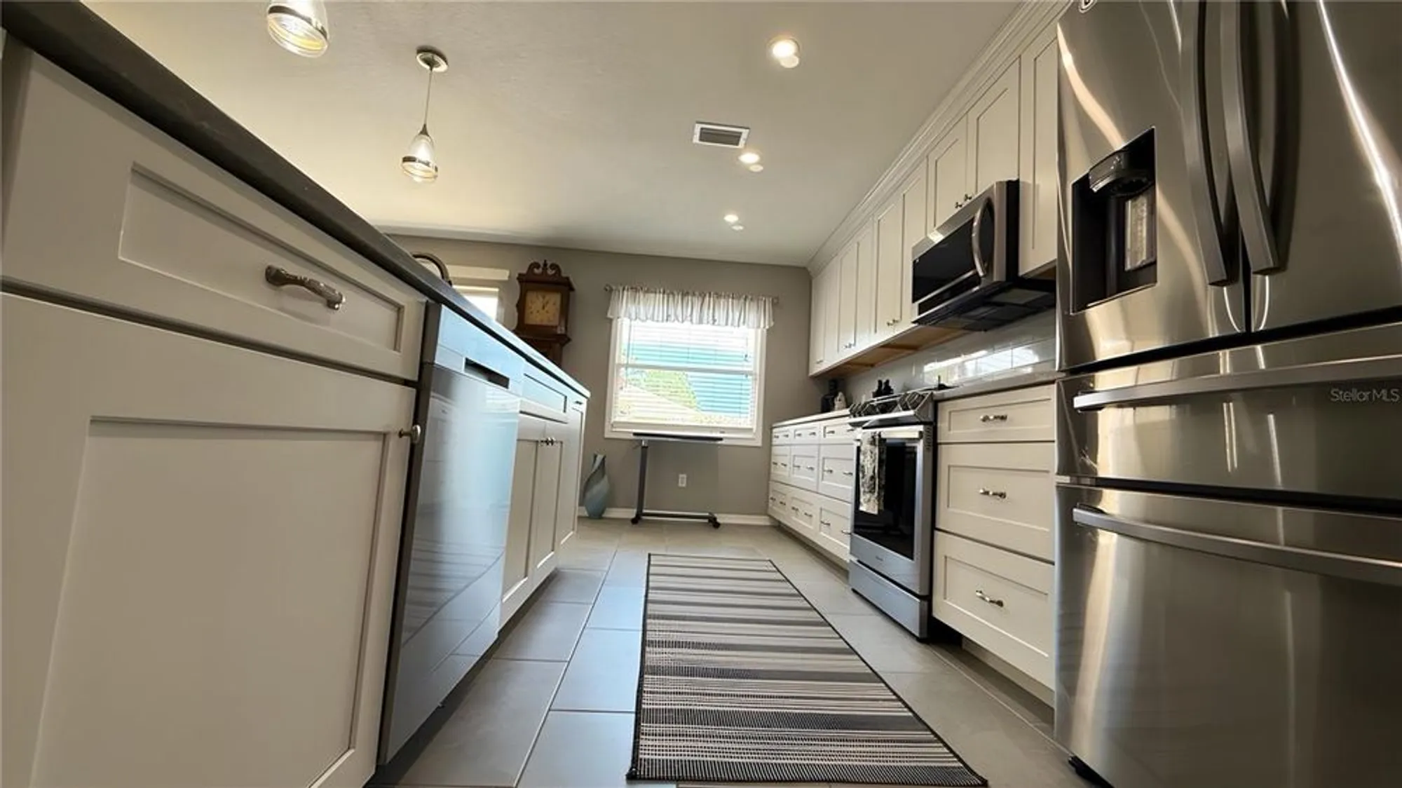 Property Slideshow image 17 of 22 | 9047 sw 102nd cir, Ocala, FL, 34481