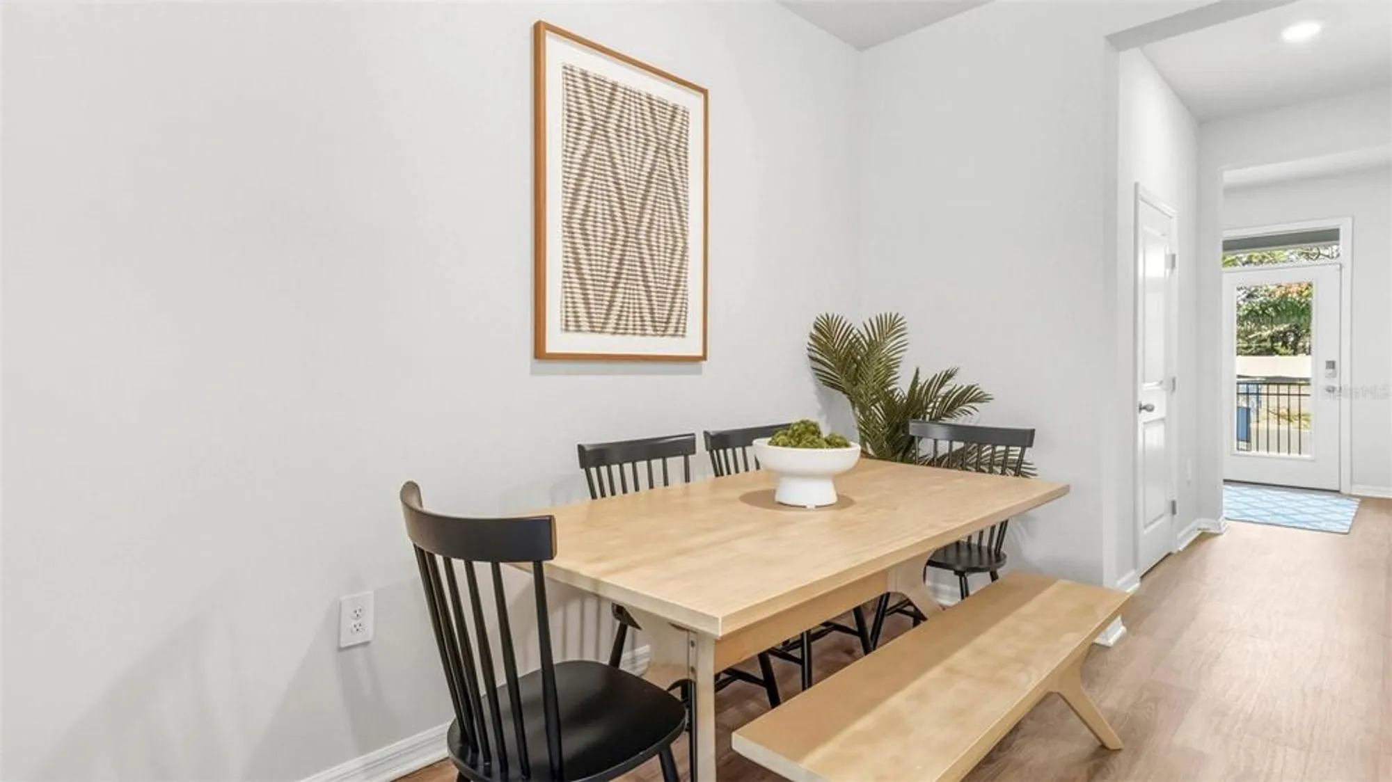 Property Slideshow image 9 of 19 | 1639 bay rd, Sarasota, FL, 34239