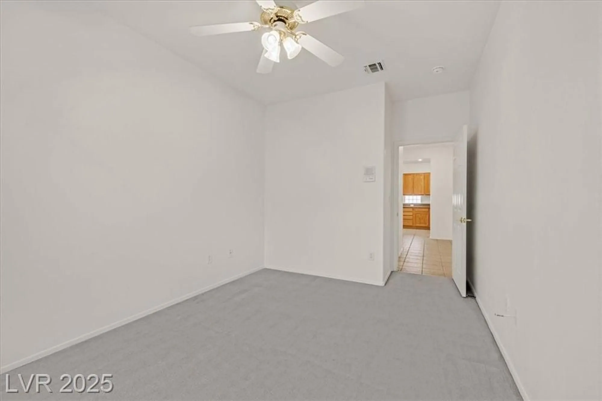 Property Slideshow image 30 of 53 | 580 cypress gardens pl, Henderson, NV, 89012