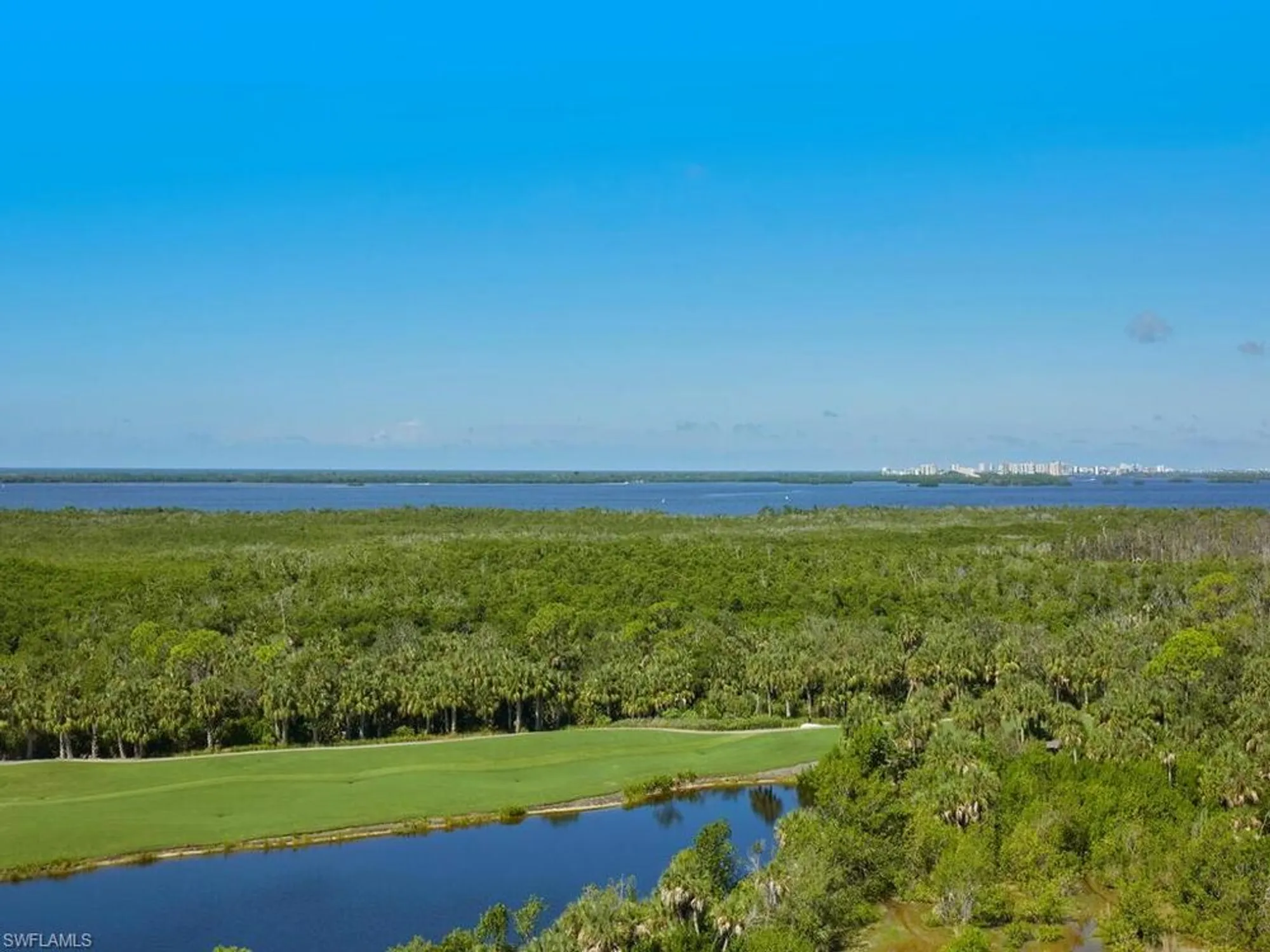 Property Slideshow image 2 of 25 | 23850 via italia cir apt 805, Estero, FL, 34134