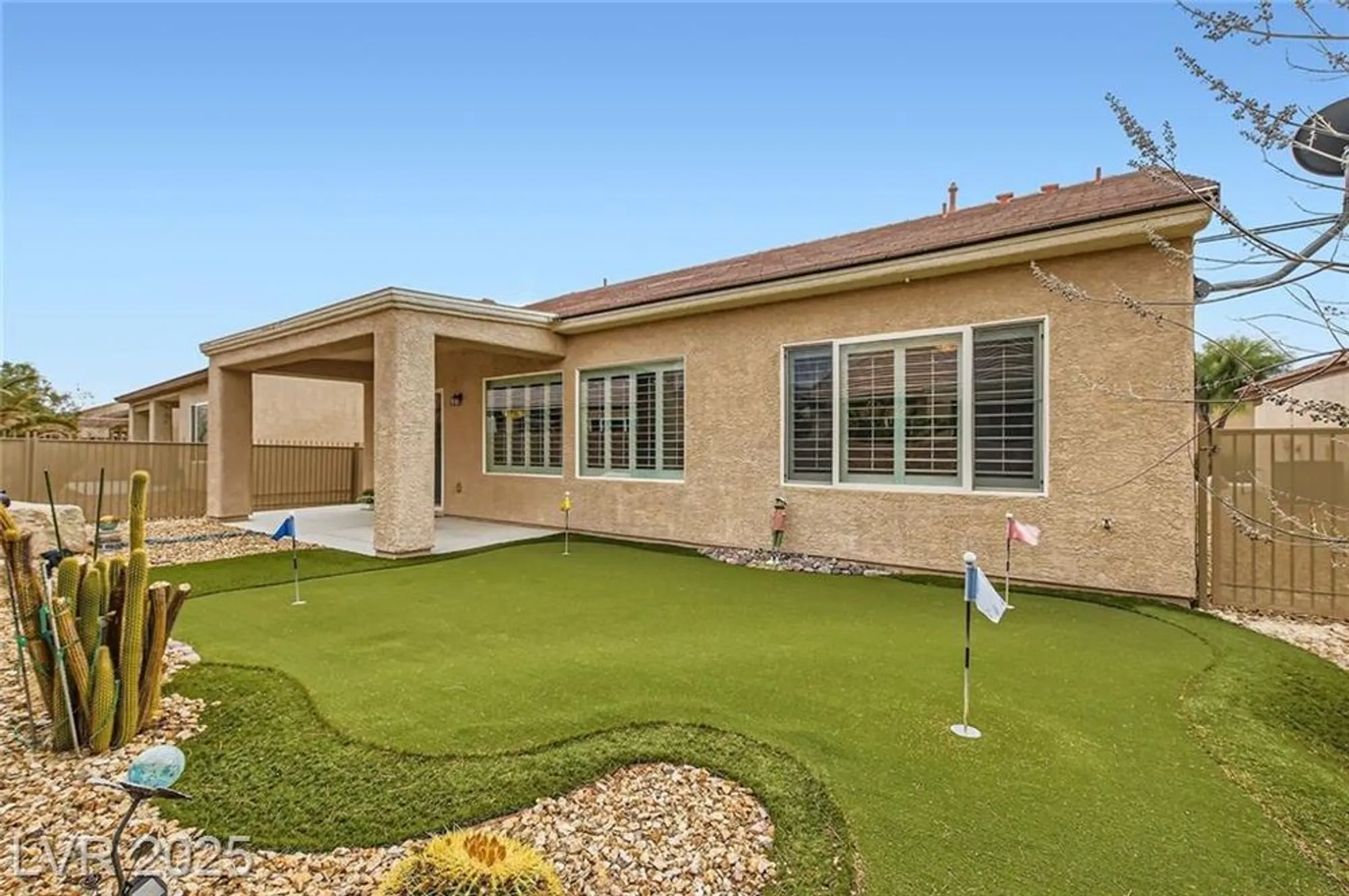 Property Slideshow image 28 of 33 | 3220 flinthead dr, North Las Vegas, NV, 89084