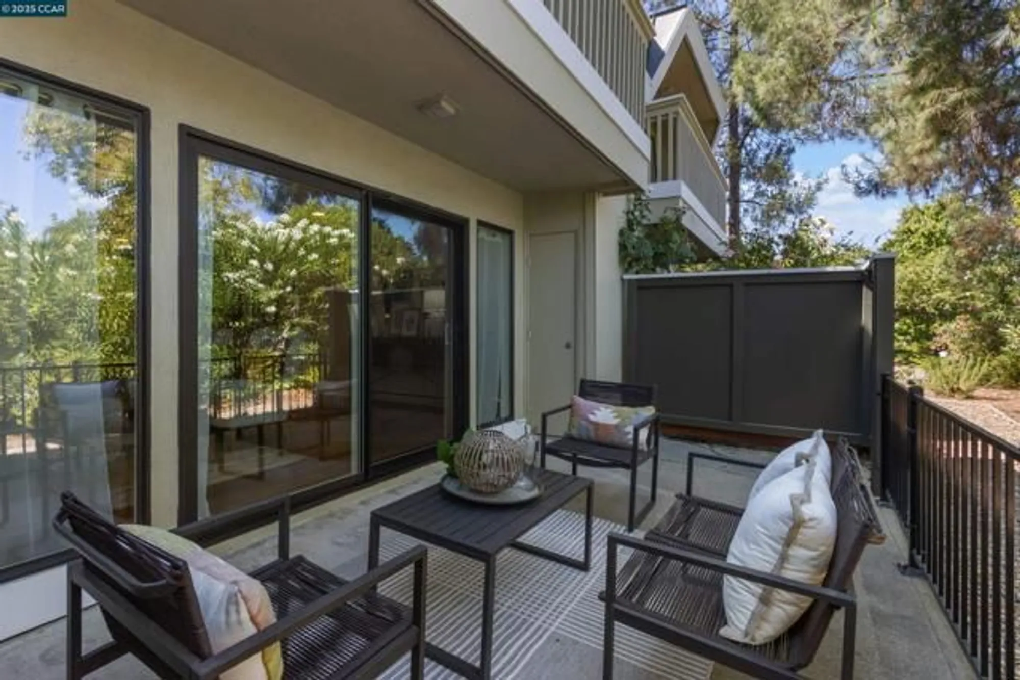 Property Slideshow image 12 of 29 | 1101 singingwood ct apt 4, Walnut Creek, CA, 94595