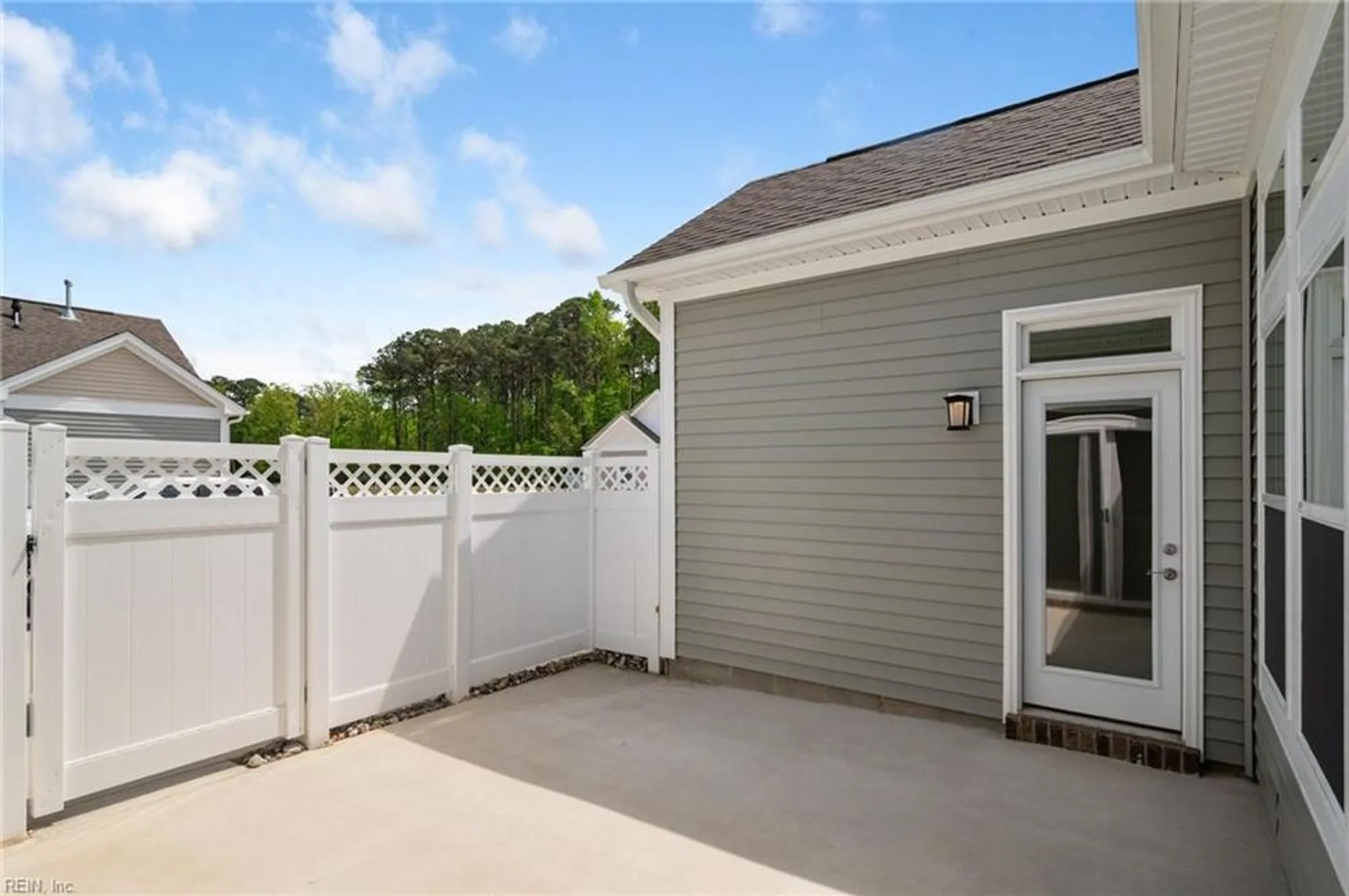Property Slideshow image 21 of 45 | 1101 capella ln c, Suffolk, VA, 23434