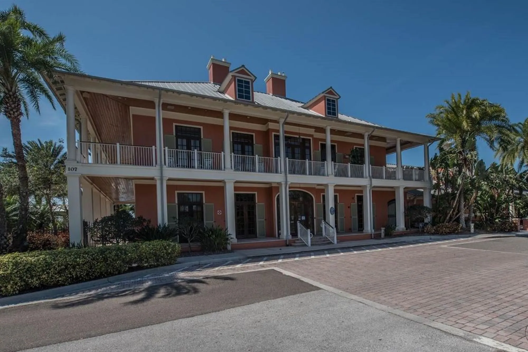 Property Slideshow image 69 of 87 | 623 winterside dr, Apollo Beach, FL, 33572