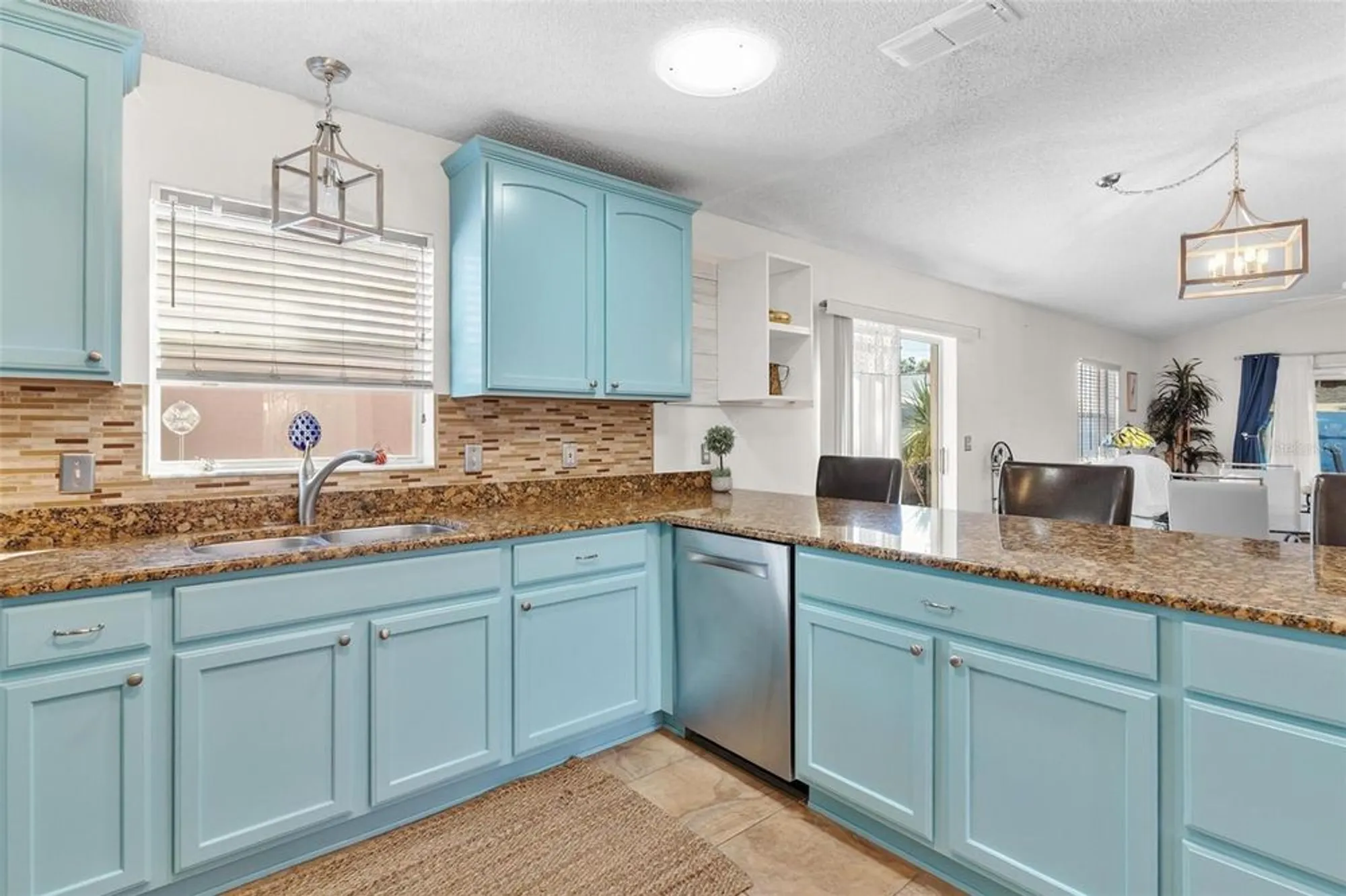 Property Slideshow image 4 of 49 | 870 trevino ter, Lady Lake, FL, 32159