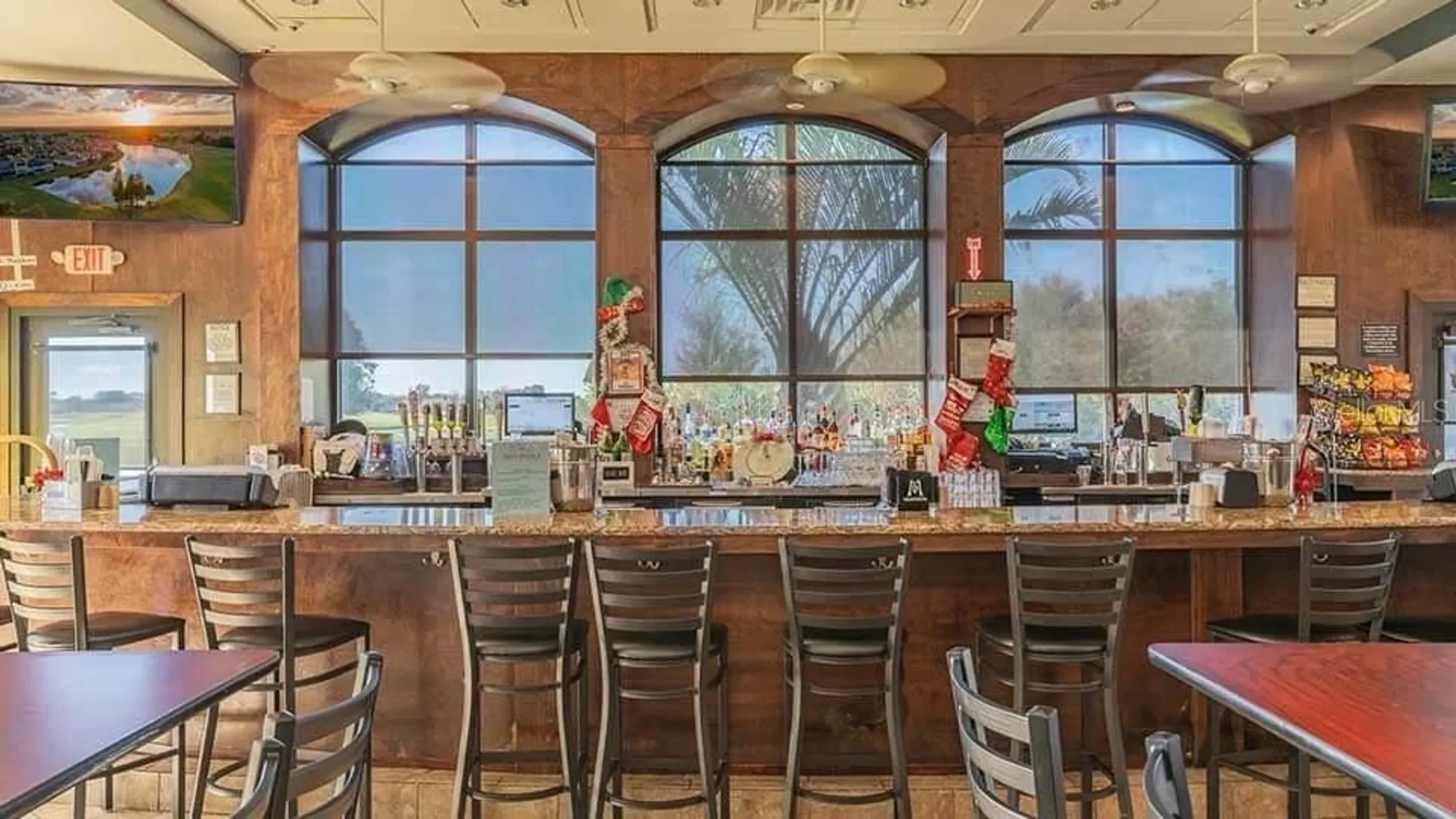 Property Slideshow image 47 of 49 | 1804 foxhunt dr b, Sun City Center, FL, 33573