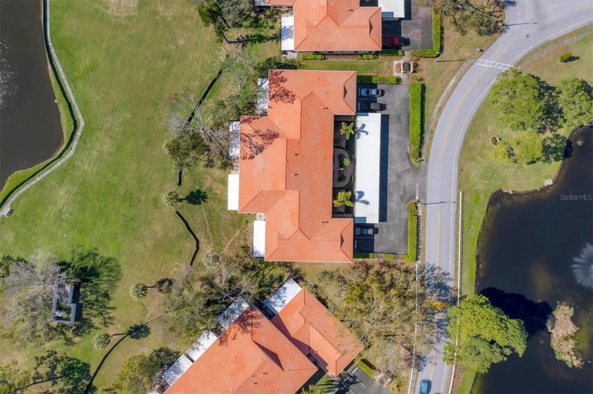 Property Slideshow image 31 of 40 | 8140 terrace garden dr n unit 103, Saint Petersburg, FL, 33709