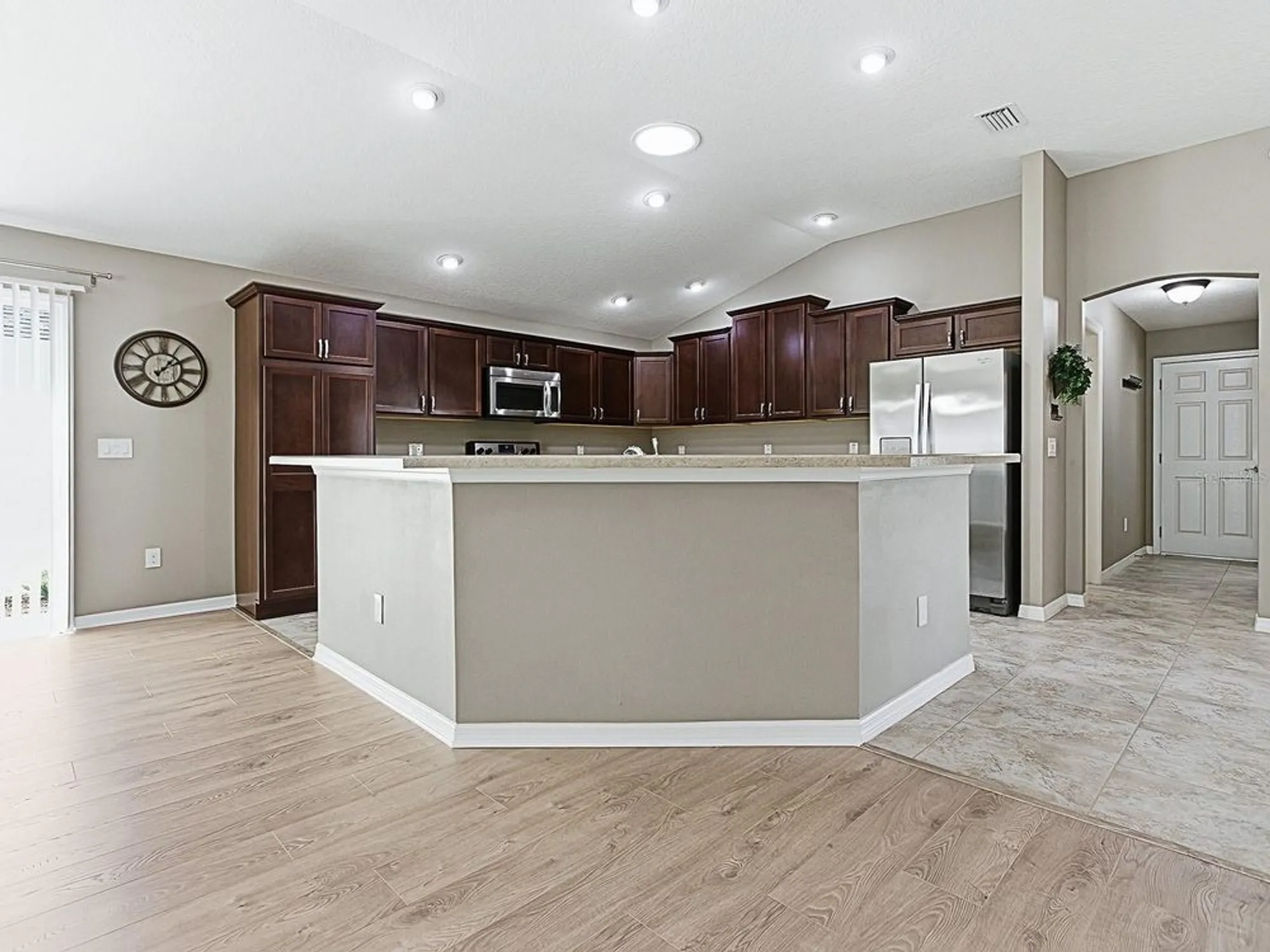 Property Slideshow image 5 of 37 | 2092 ironton pl, The Villages, FL, 32163