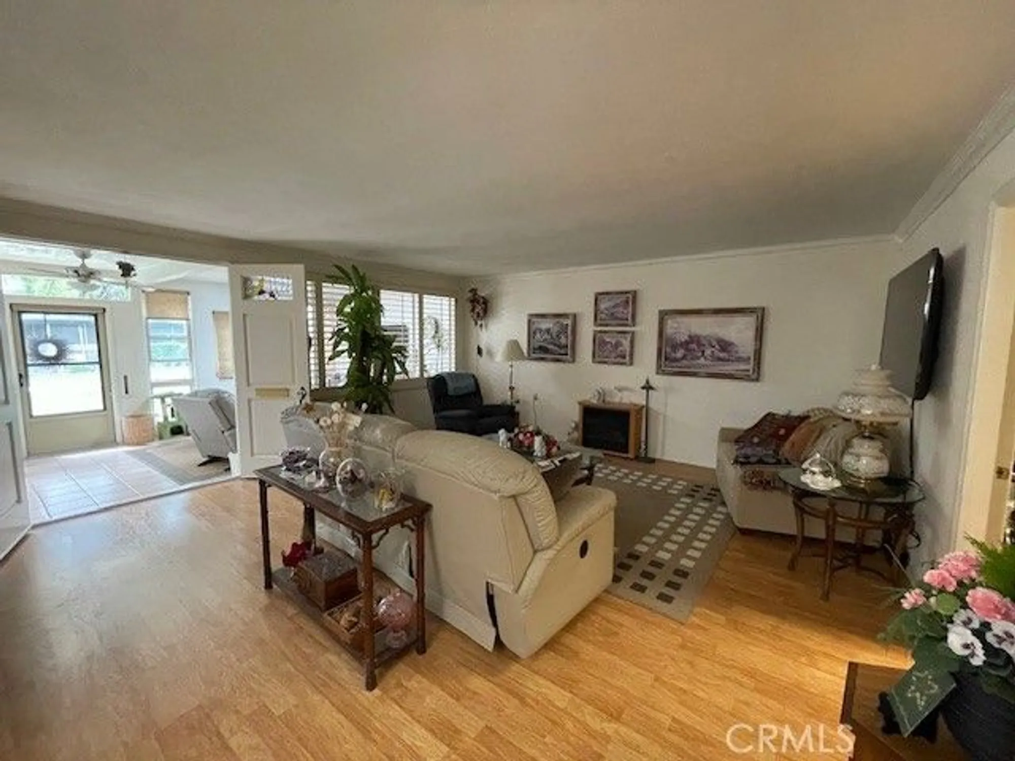 Property Slideshow image 10 of 19 | 13360 del monte dr apt 2b, Seal Beach, CA, 90740