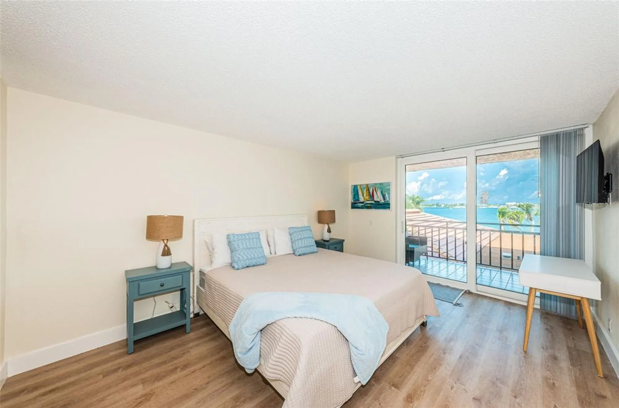 Property Slideshow image 22 of 50 | 6177 sun blvd apt 307, Saint Petersburg, FL, 33715