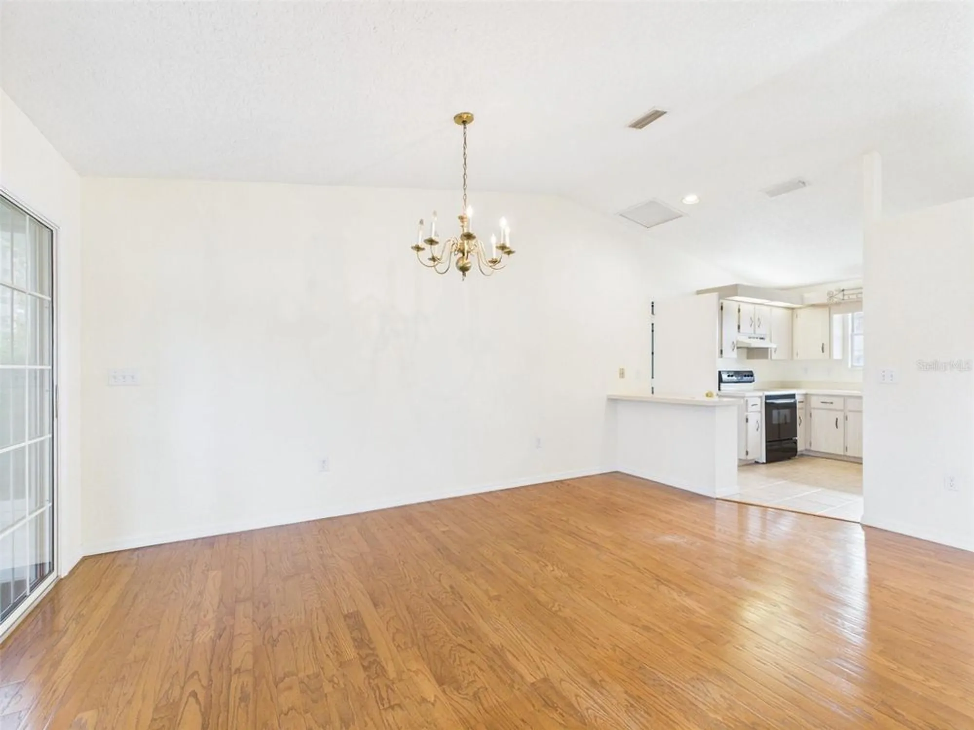 Property Slideshow image 9 of 21 | 8350 sw 108th loop, Ocala, FL, 34481