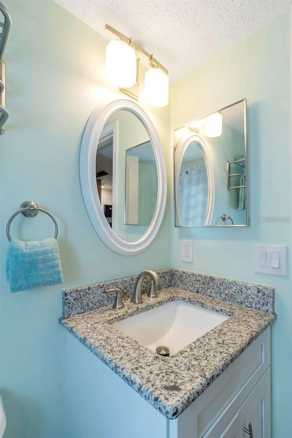 Property Slideshow image 25 of 37 | 940 virginia st 303, Dunedin, FL, 34698