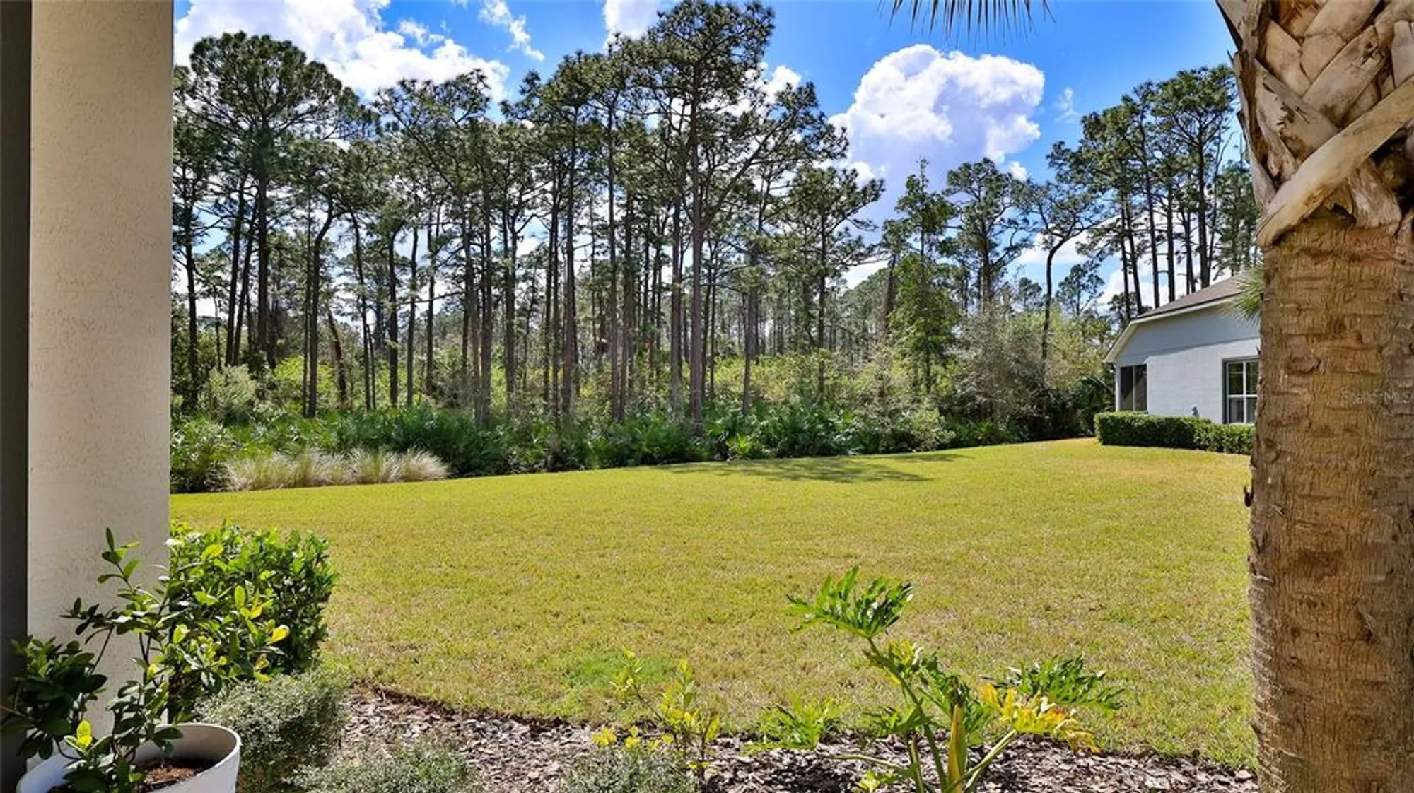Property Slideshow image 5 of 37 | 842 aldenham ln, Ormond Beach, FL, 32174