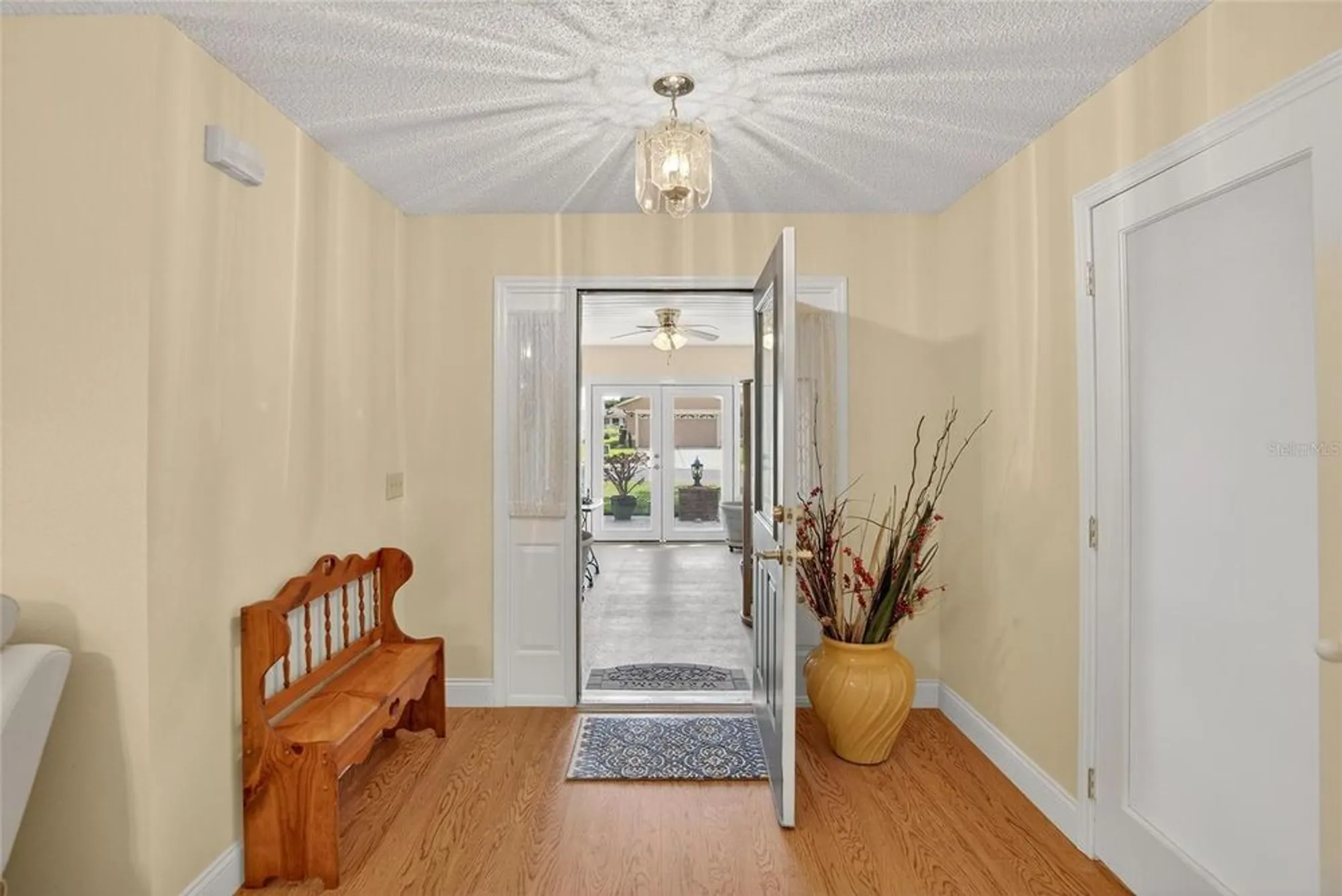 Property Slideshow image 9 of 71 | 6320 silver lakes dr, Lakeland, FL, 33810