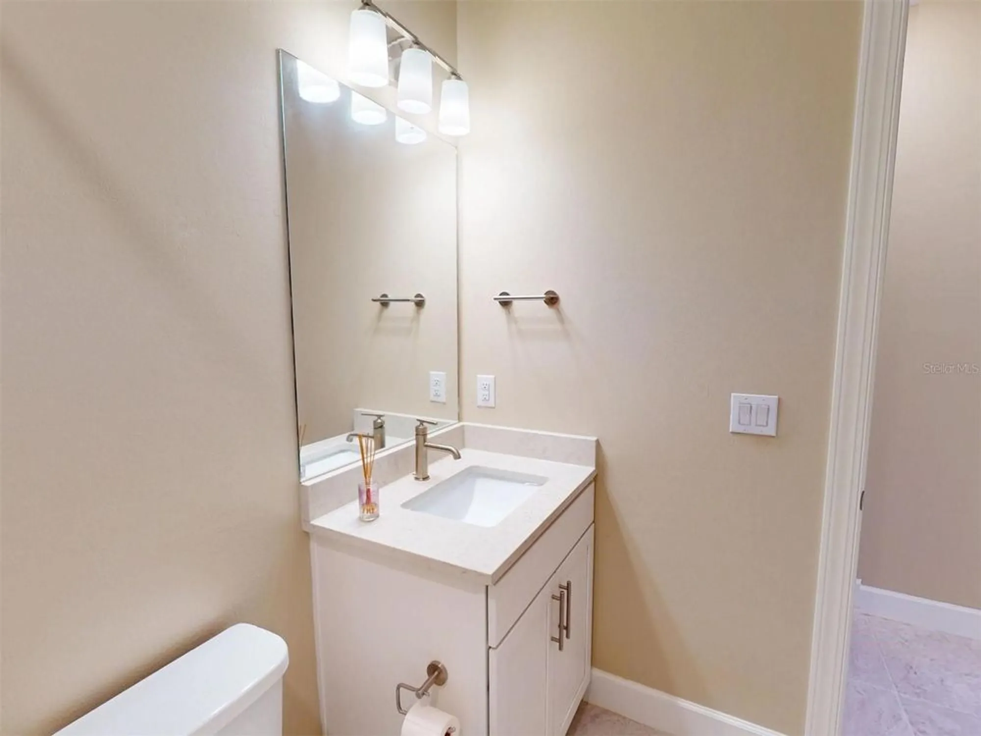 Property Slideshow image 50 of 88 | 1352 raspberry dr, North Port, FL, 34289