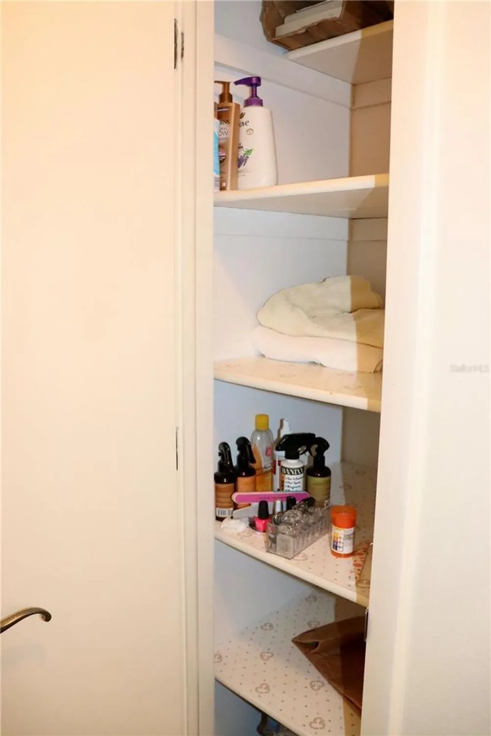 Property Slideshow image 13 of 14 | 6990 versailles n # 6990, Pinellas Park, FL, 33781