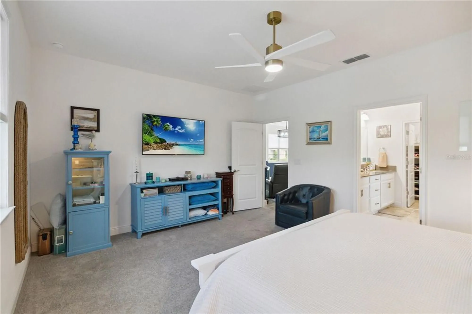 Property Slideshow image 15 of 32 | 3184 songbird cir, Harmony, FL, 34773